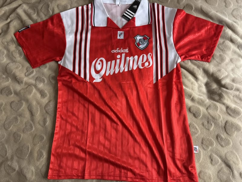 Camiseta Suplente River Plate 1996 Versión Retro - River Plate