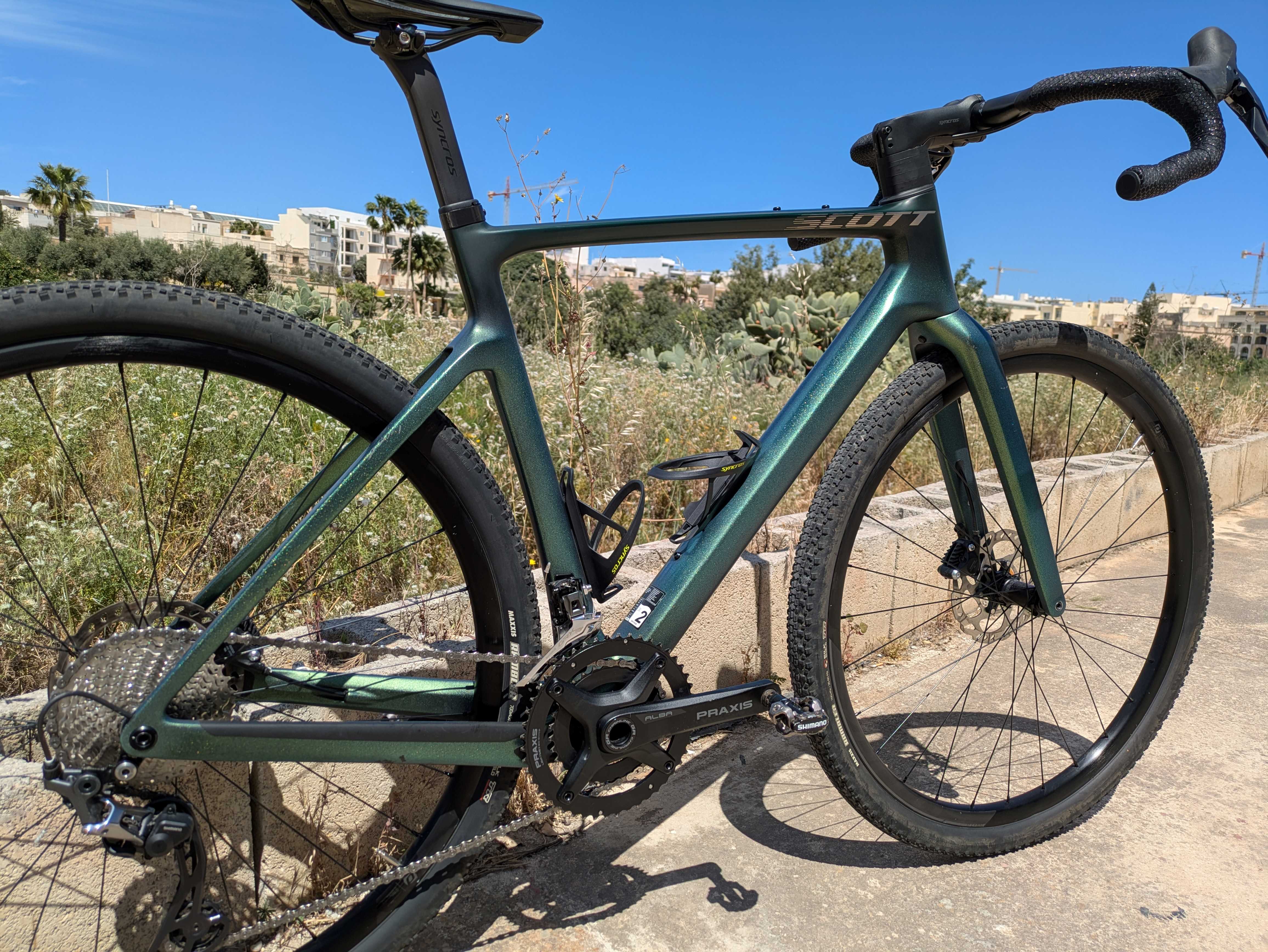 used Scott Addict Gravel Bike for Sale in Malta 2