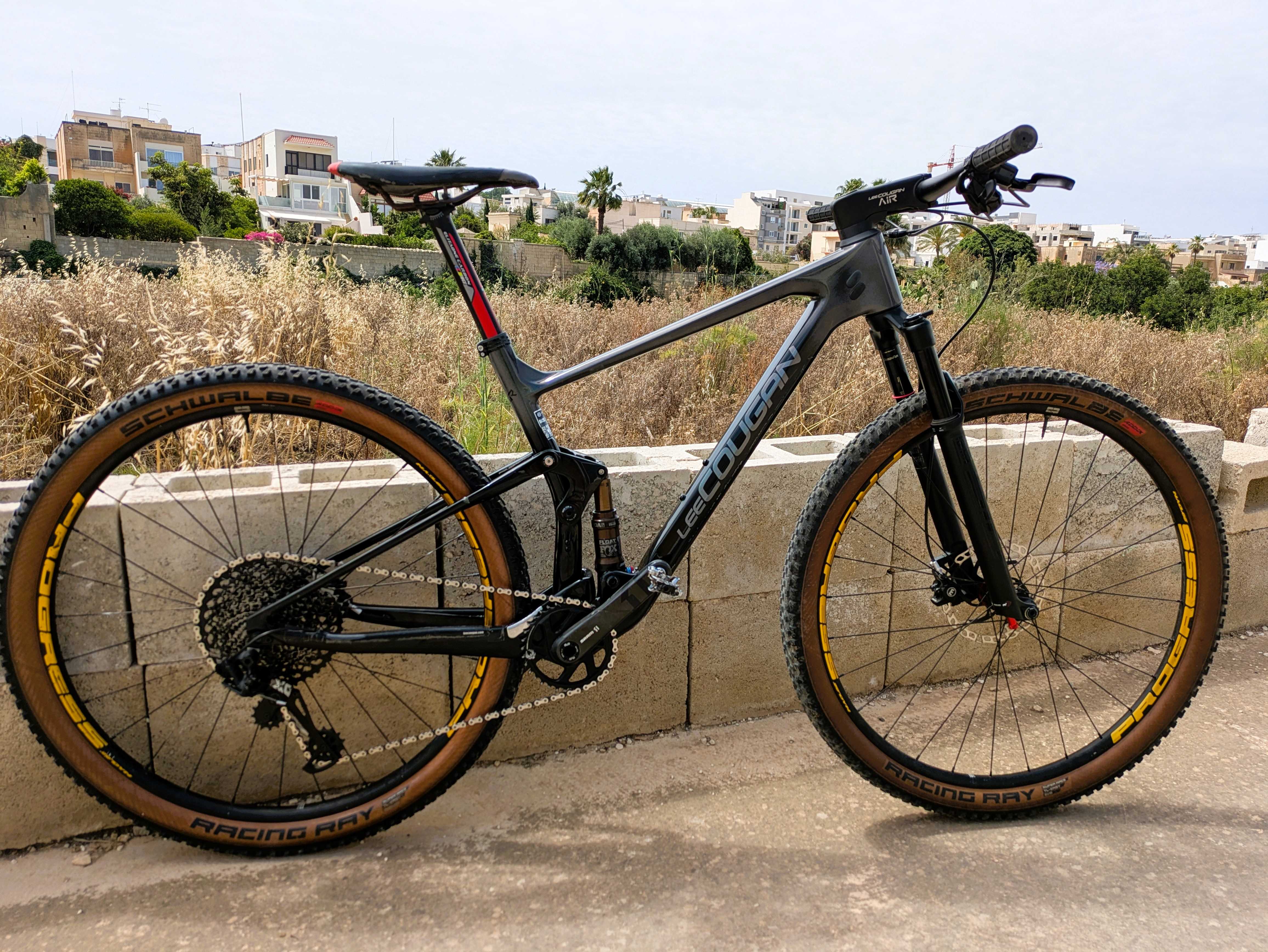 Used lee cougan crossfire air 428 mountian bike in Malta 1