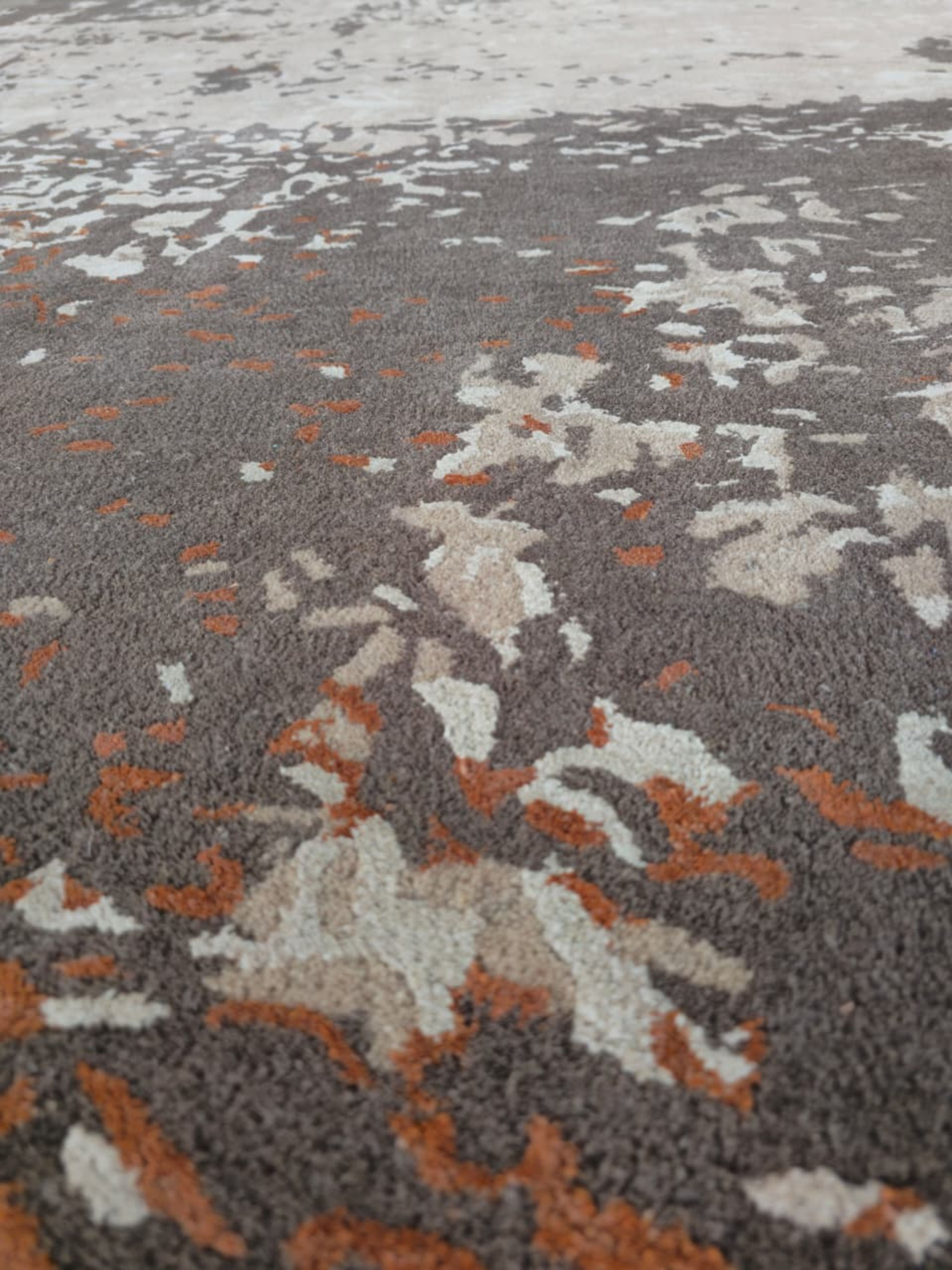 Hand Tufted Abstract Ember Rug 3