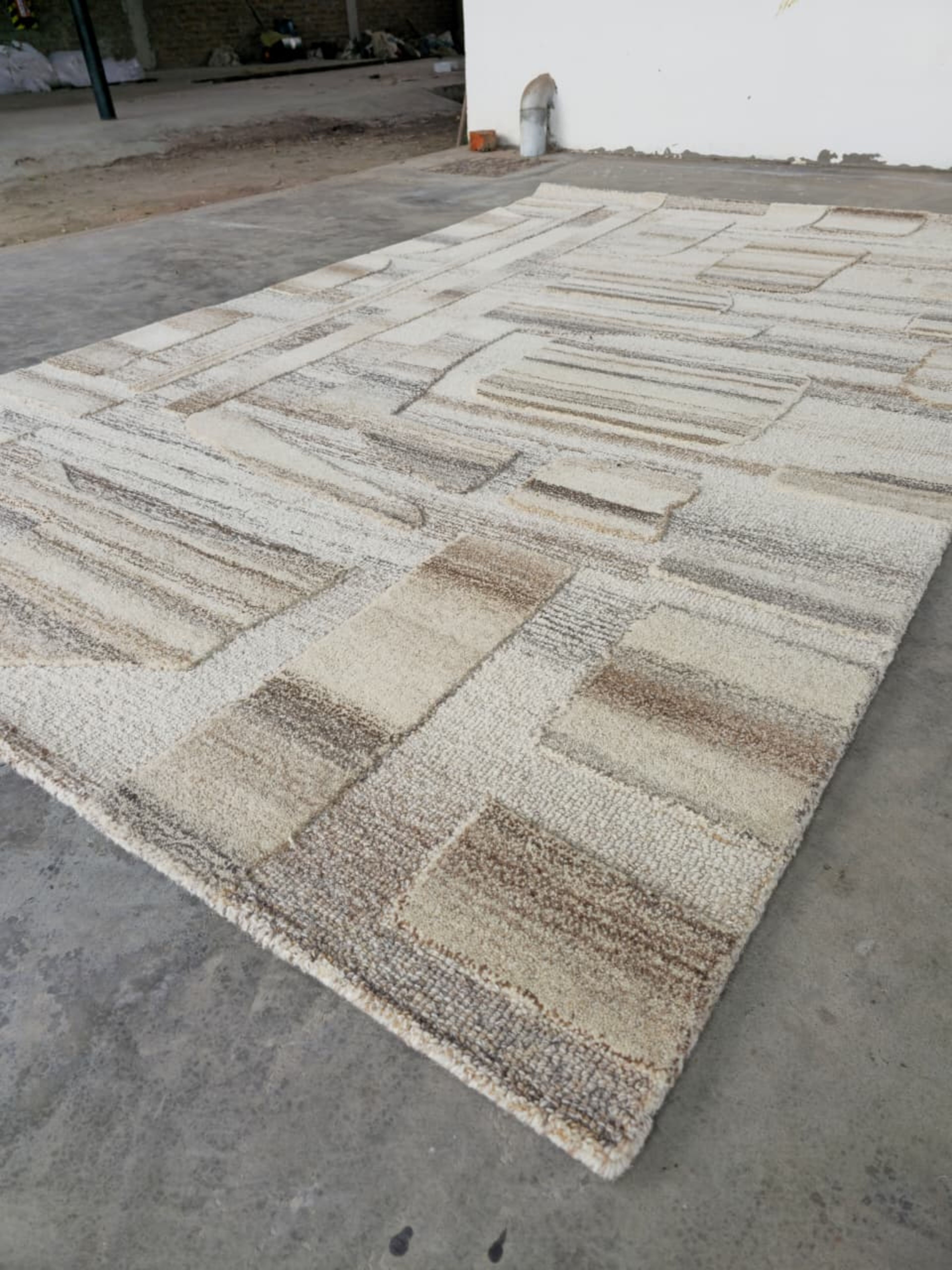 Hand Tufted Urban Layers Rug 3