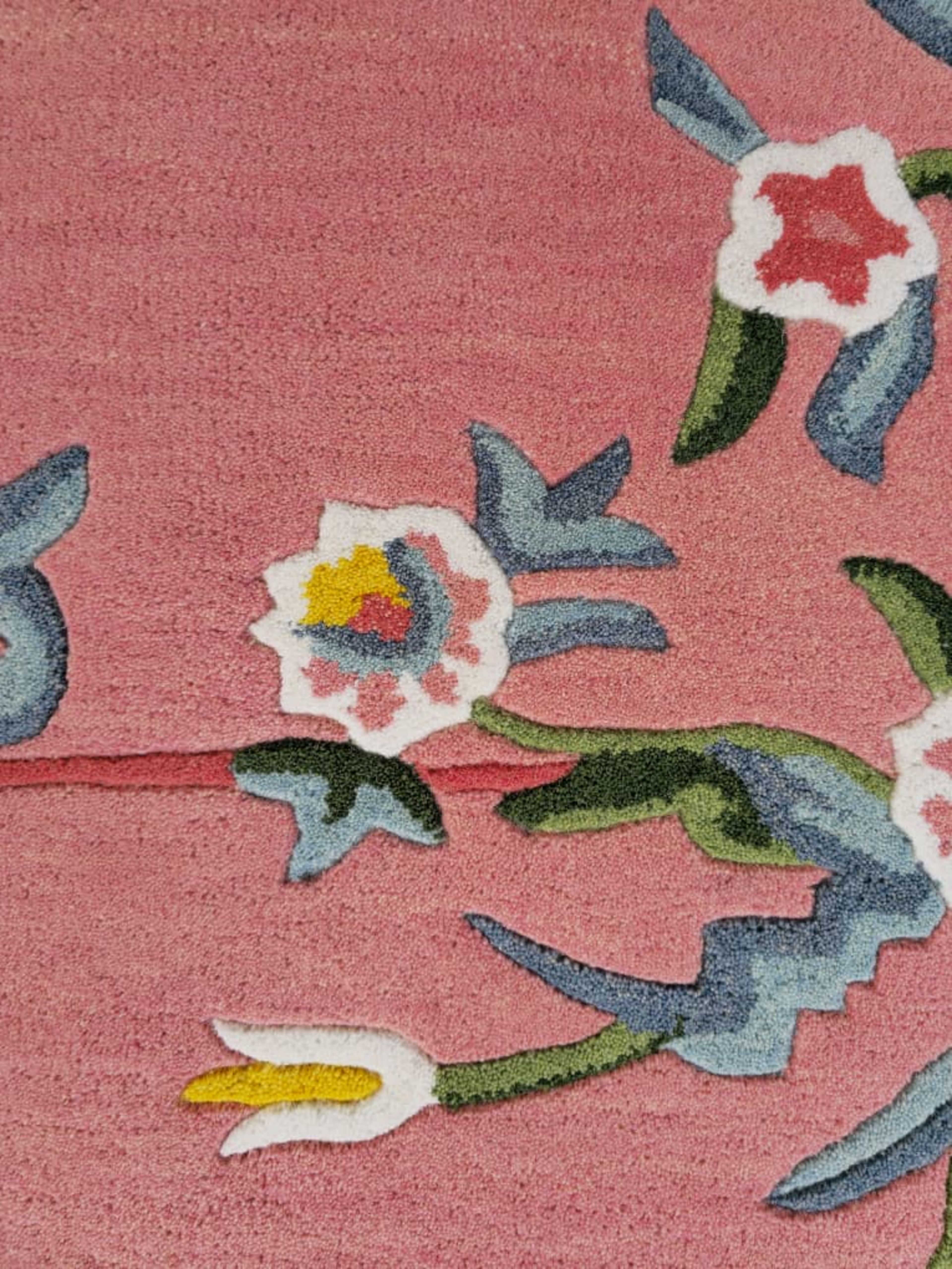 Hand Tufted Rosette Garden Rug 4