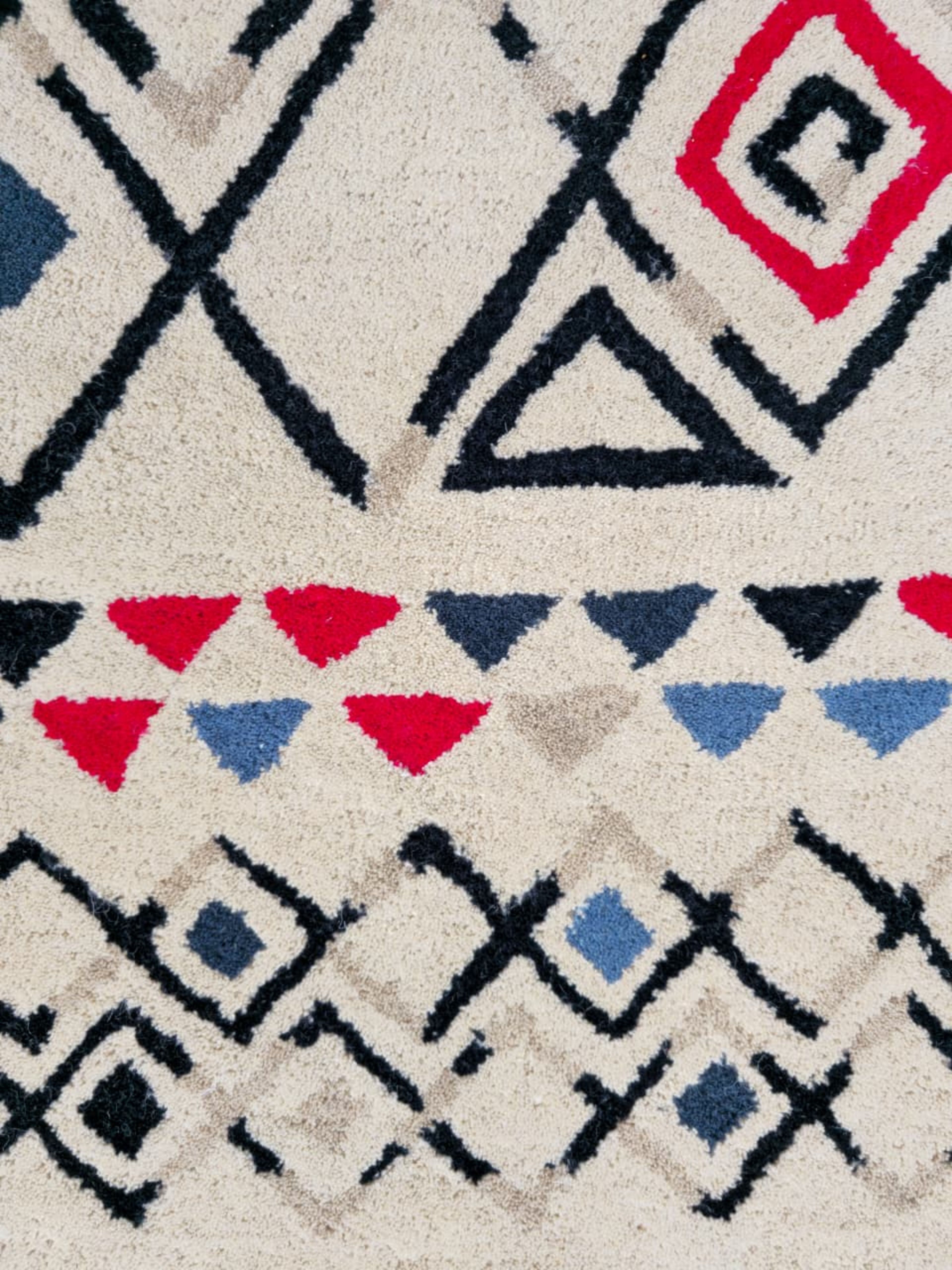 Hand Tufted Sahara Symbols Rug 5