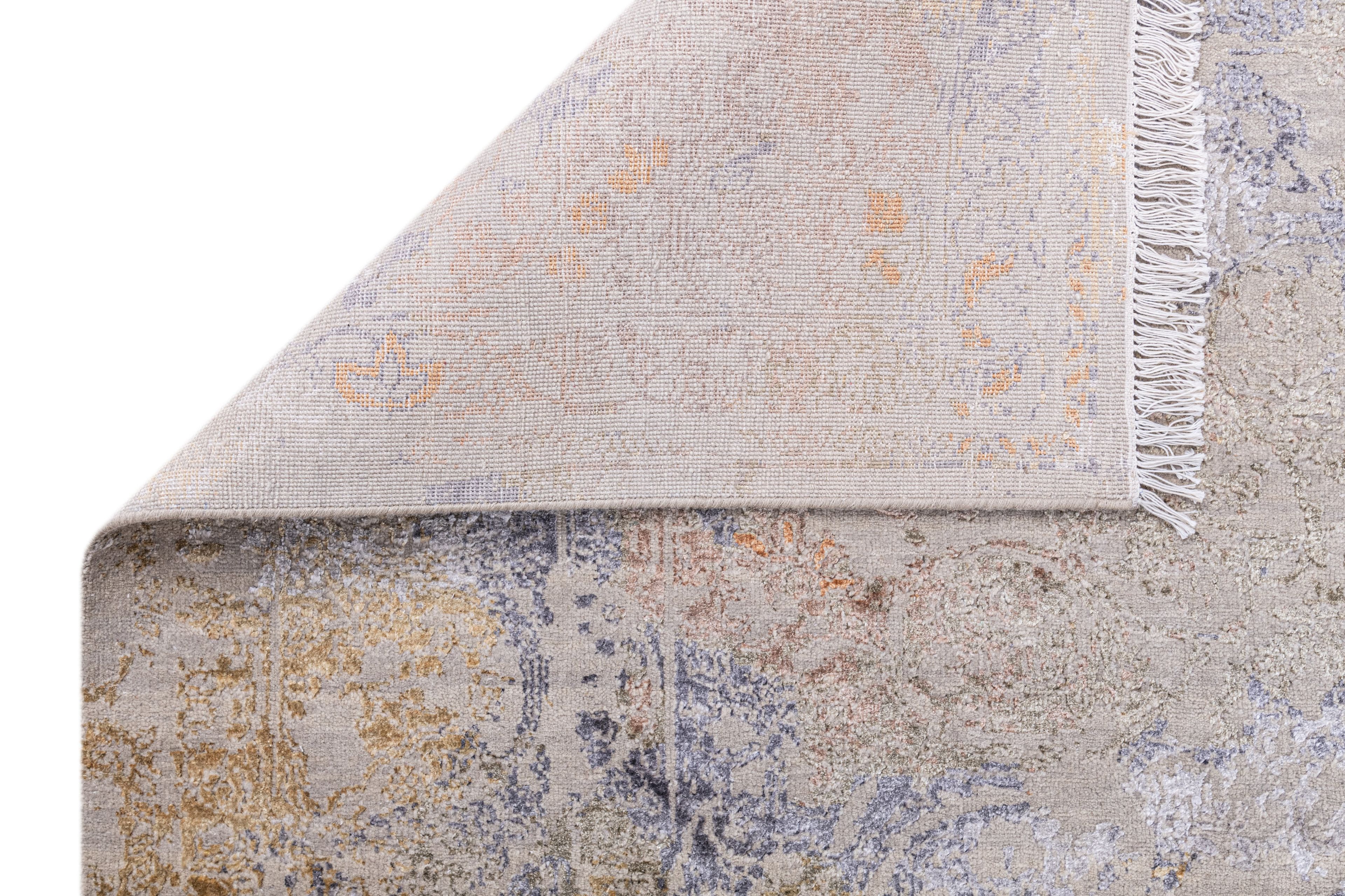 Hand Knotted Wool & Silk Carpet 5