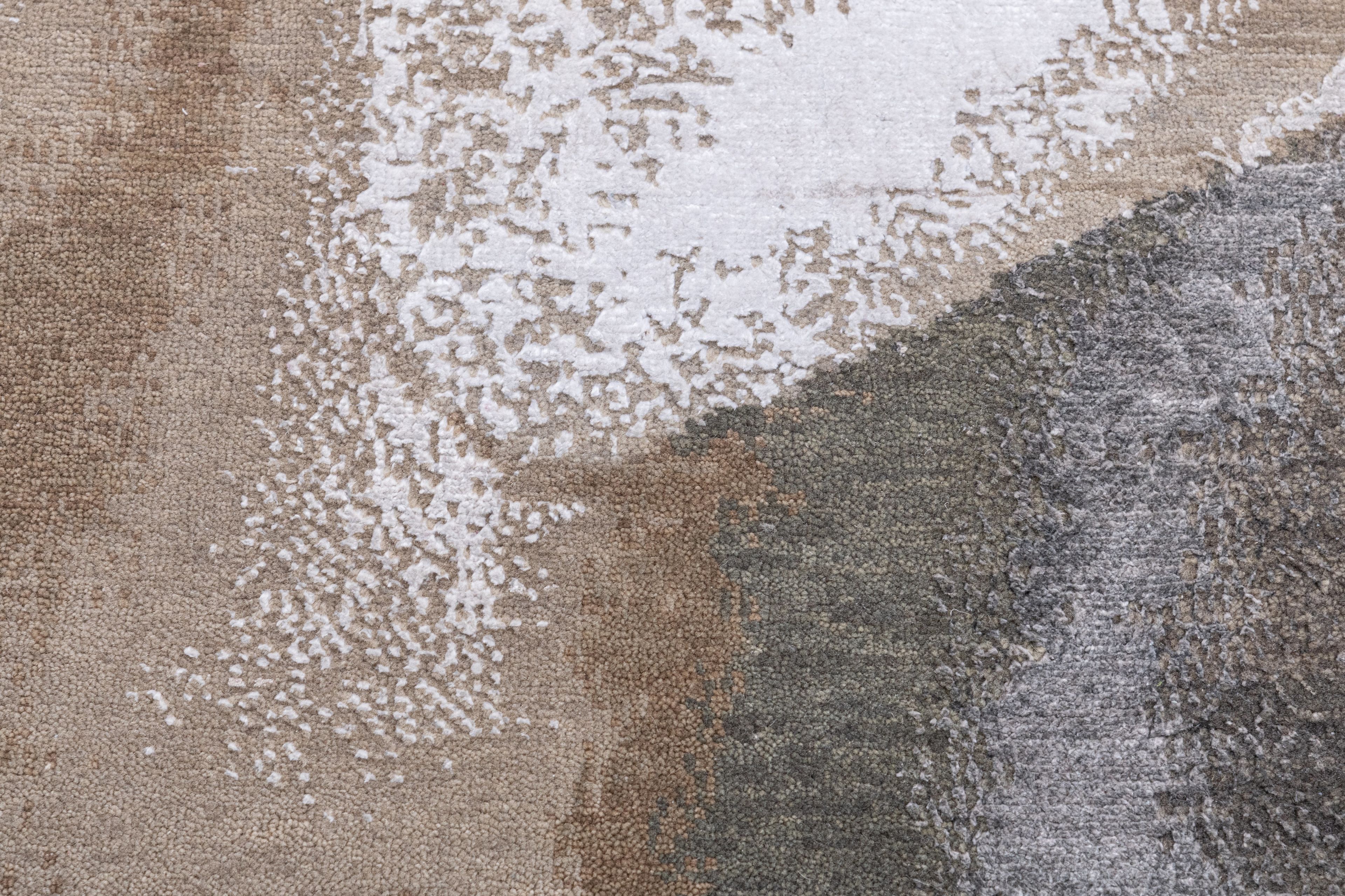 Hand Knotted Modern Contemporary Carpet 3