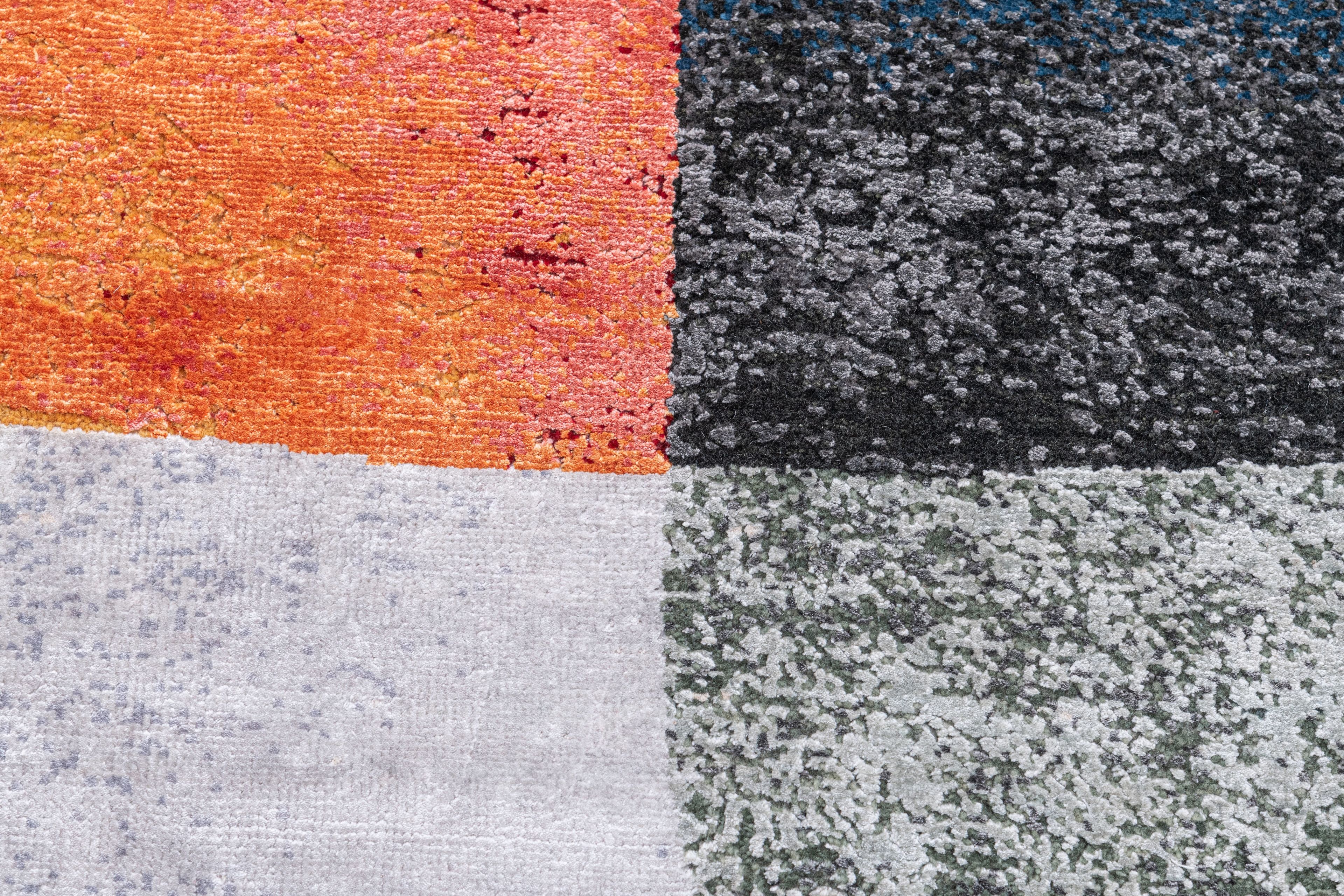 Hand Knotted Modern Contemporary Carpet 3