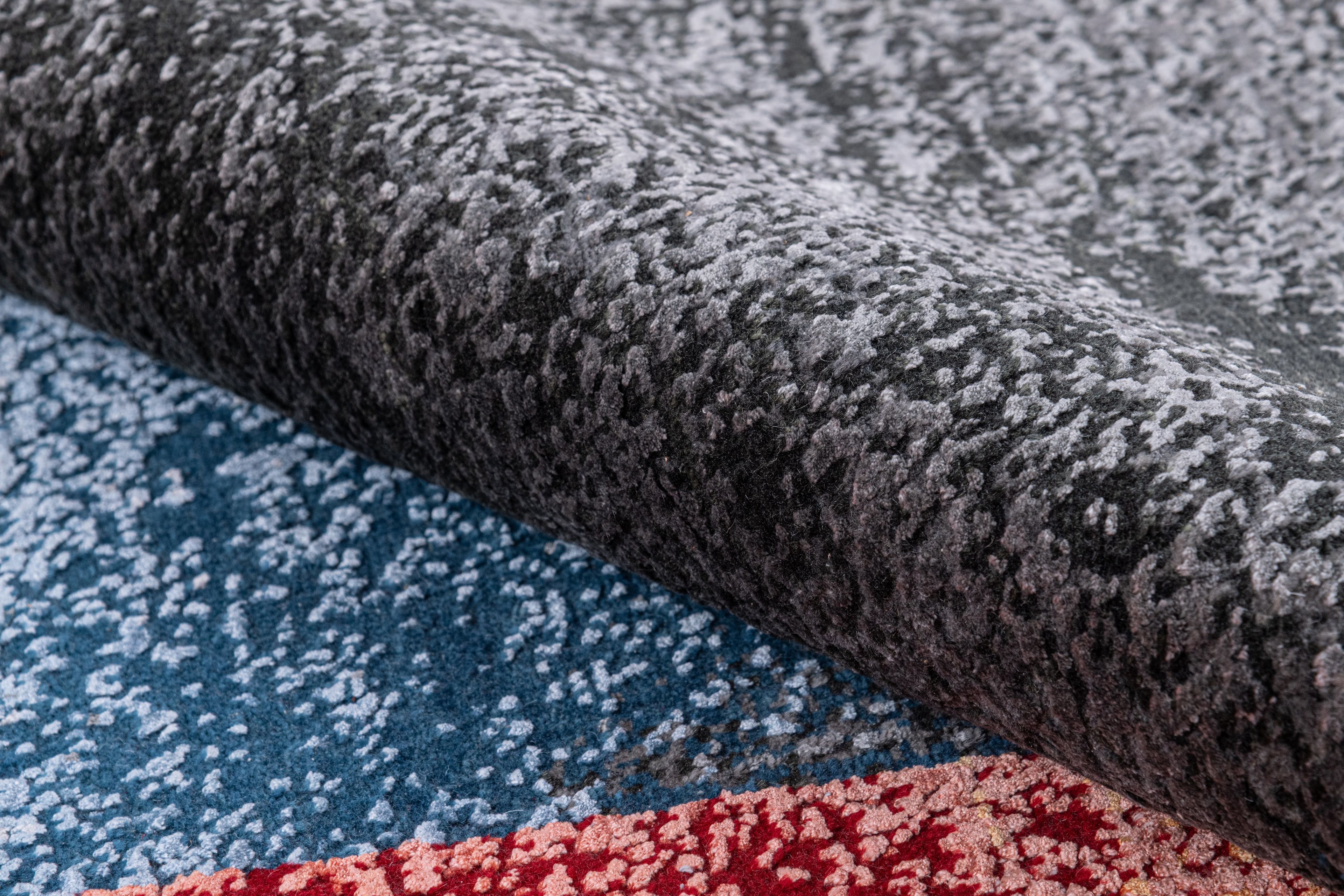 Hand Knotted Modern Contemporary Carpet 7