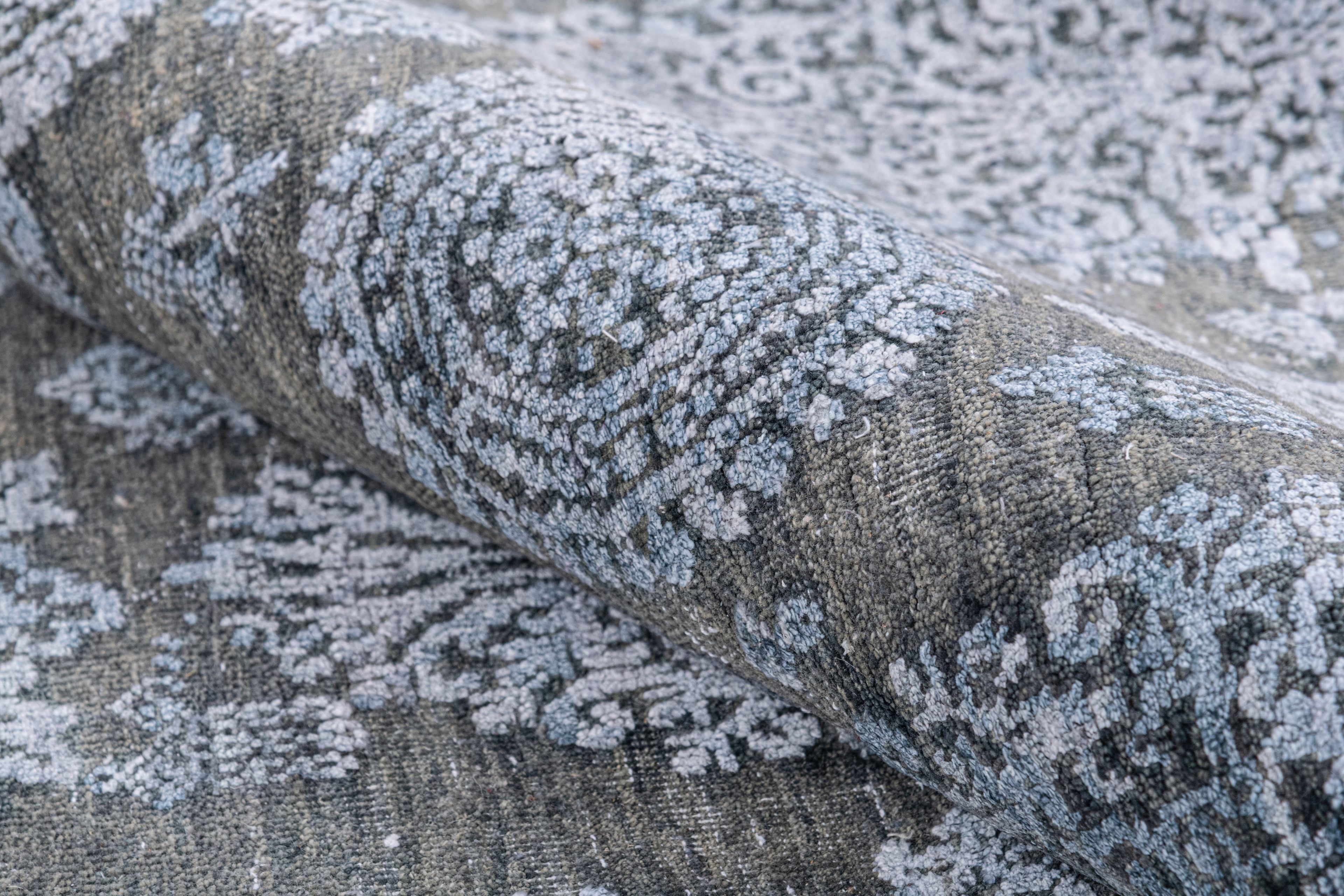 Hand Knotted Modern Contemporary Carpet 7