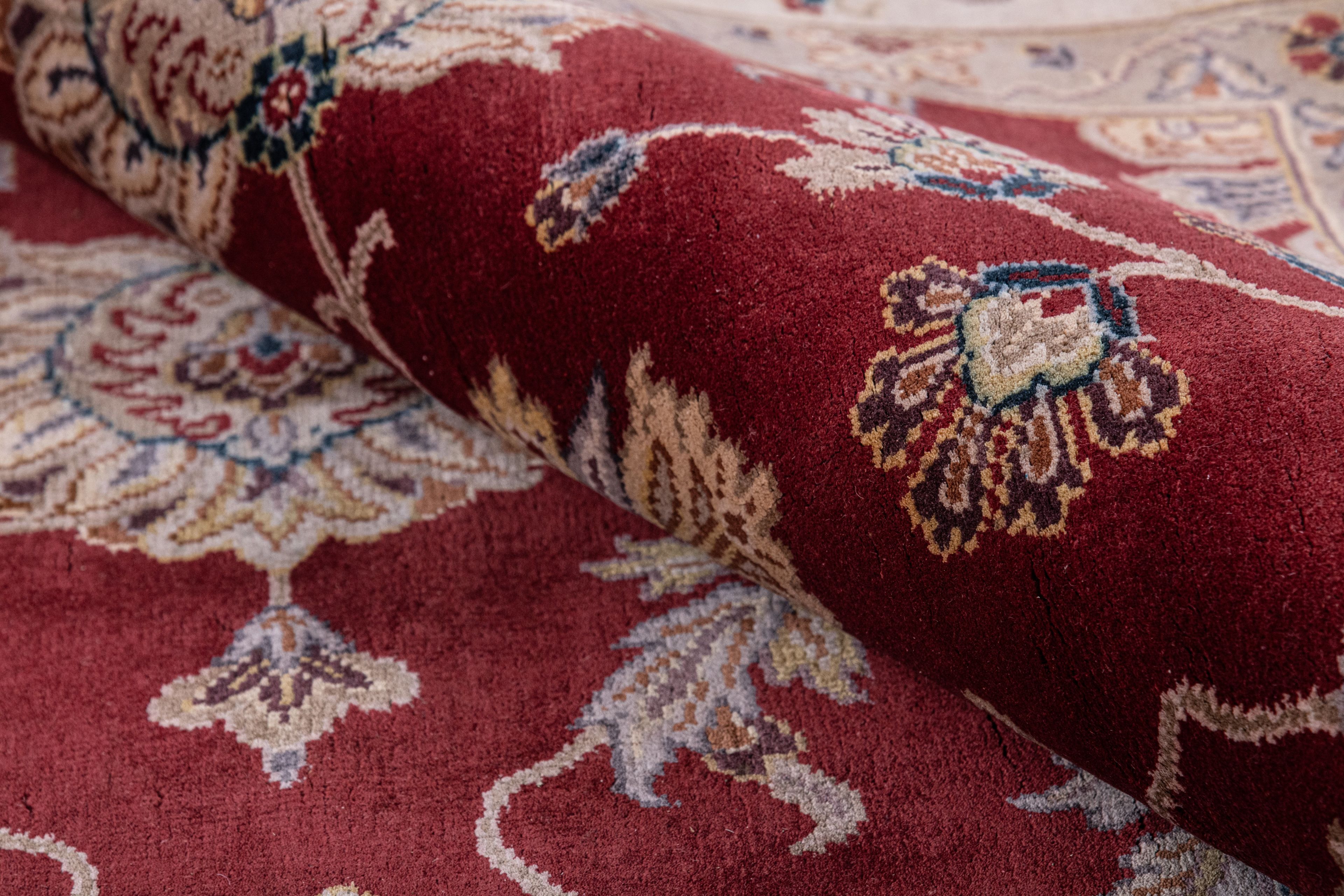 Hand Knotted Pure Silk Carpet 7