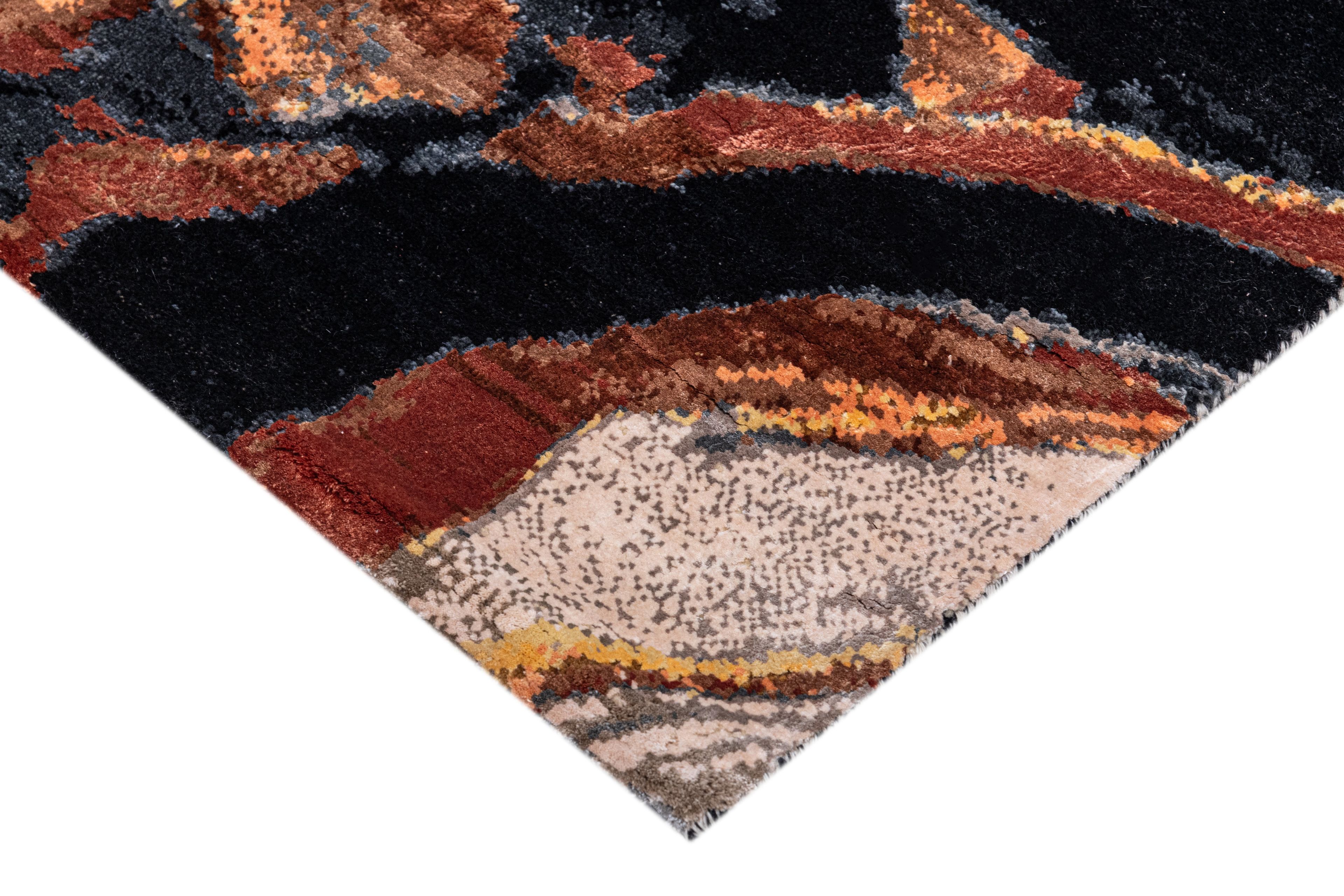 Hand Knotted Modern Contemporary Carpet 4