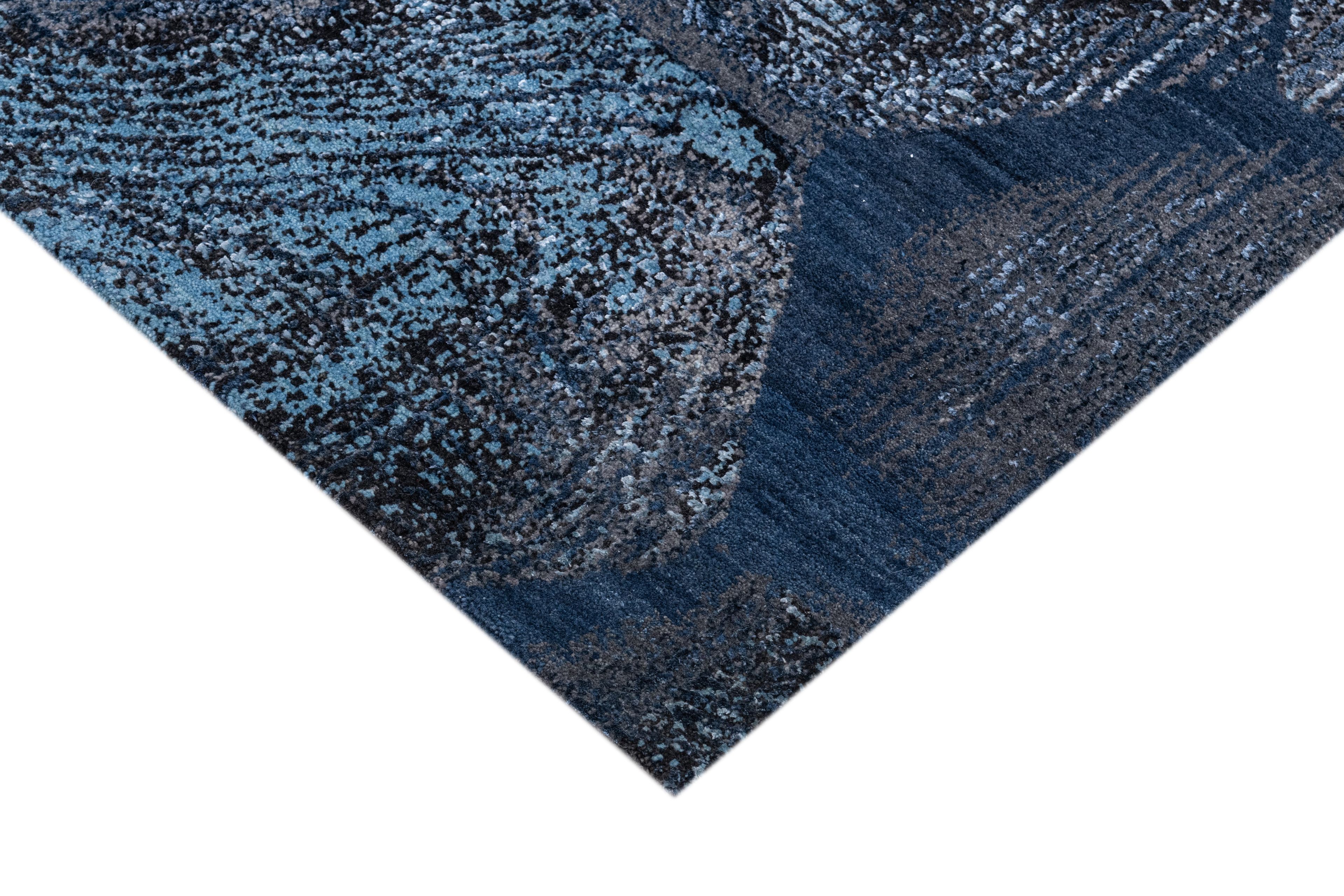 Hand Knotted Modern Contemporary Carpet 4
