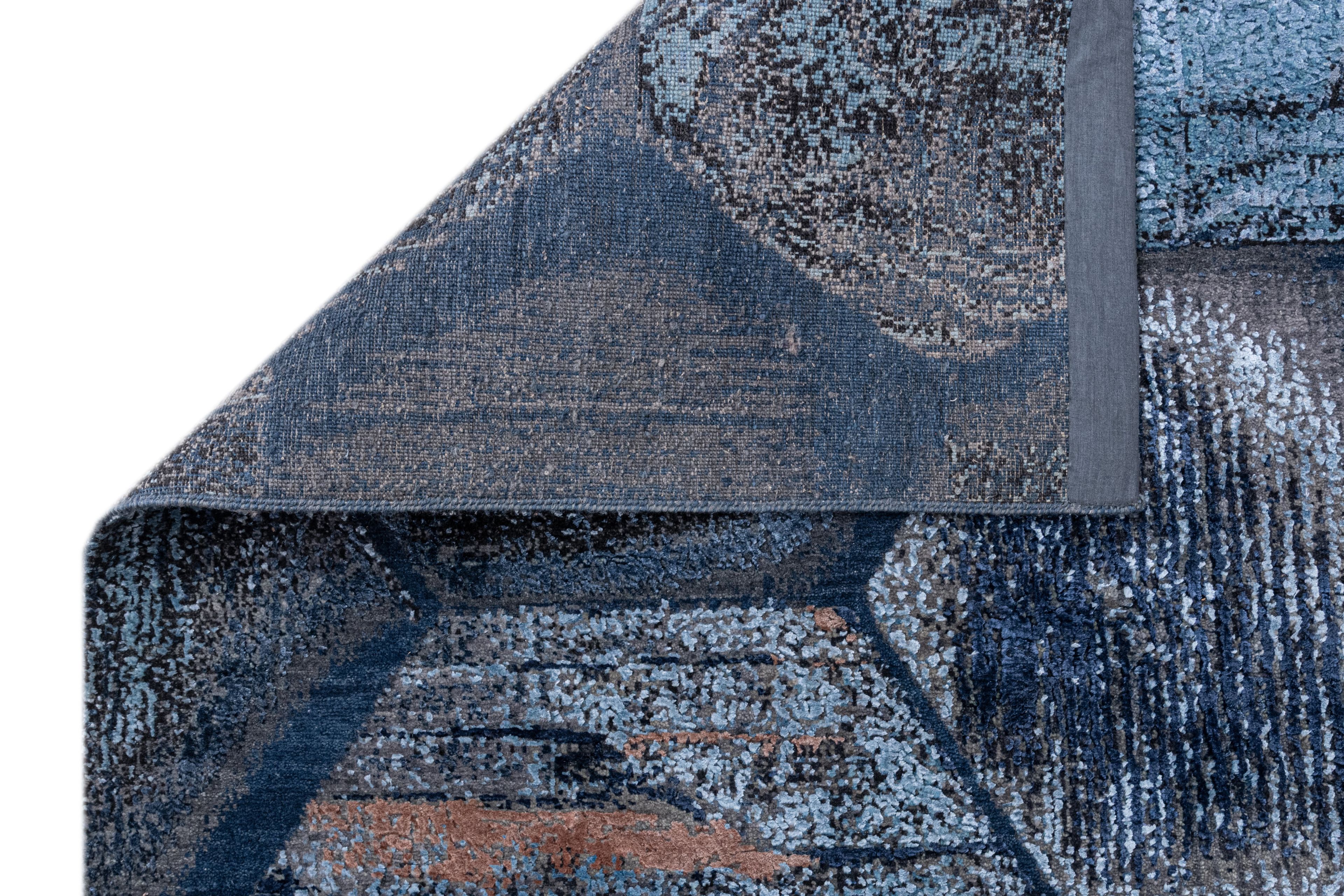 Hand Knotted Modern Contemporary Carpet 5