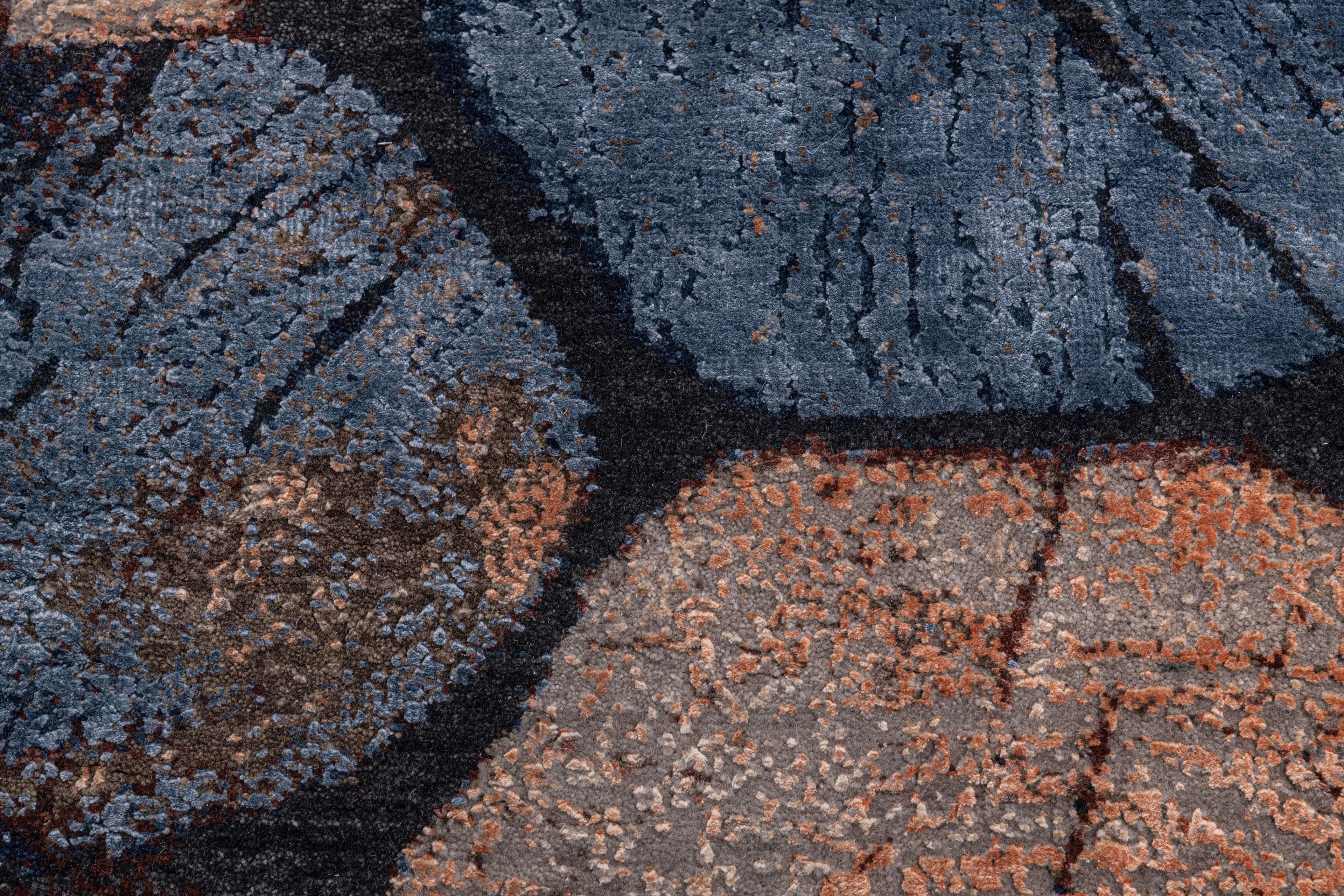 Hand Knotted Modern Contemporary Carpet 3