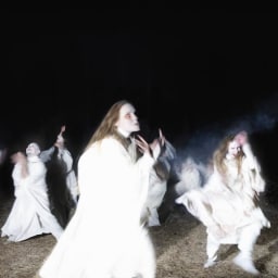 Elina Pirinen:  Ghosts of Rosegarden