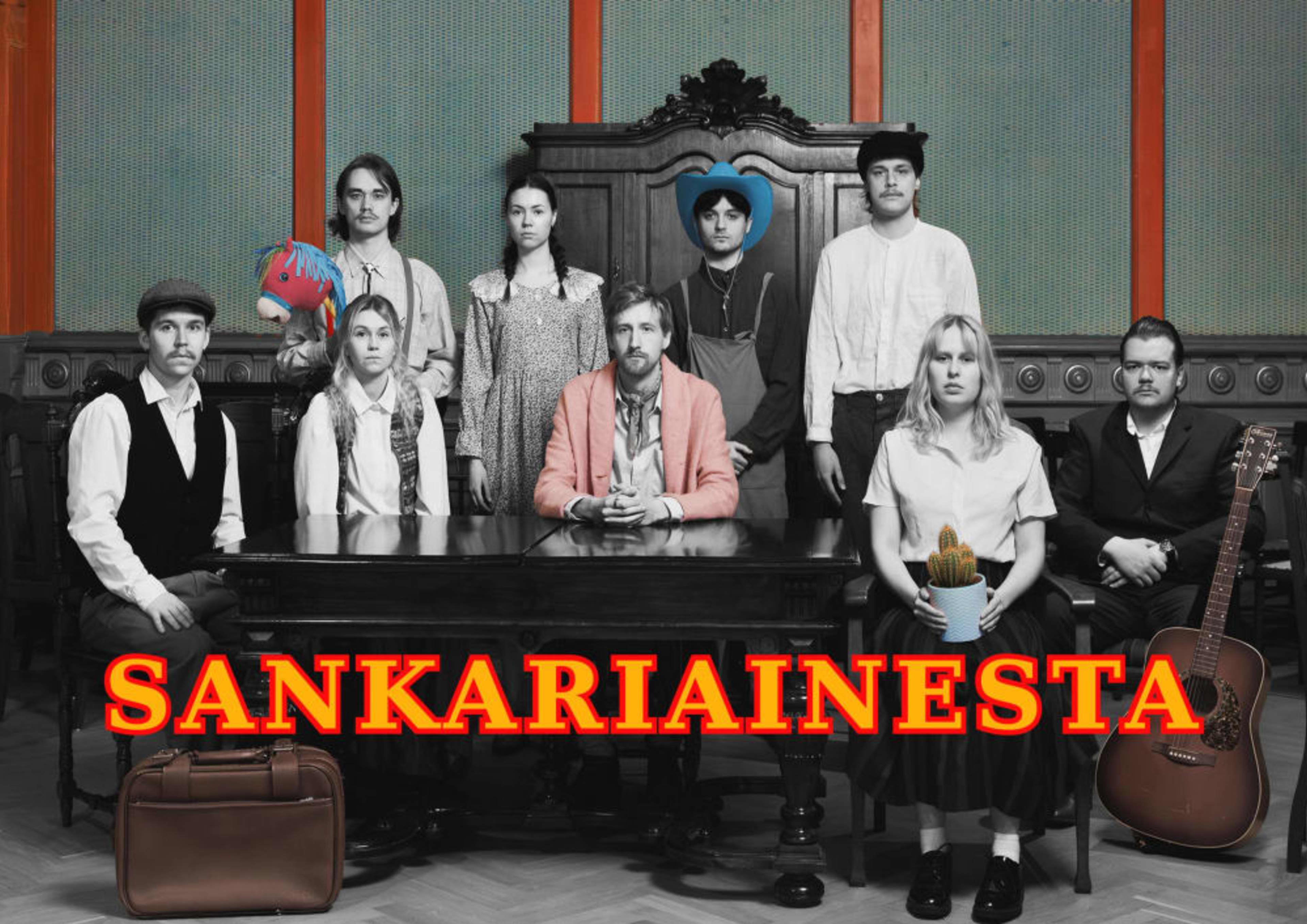 Keltainen teatteri:SANKARIAINESTA