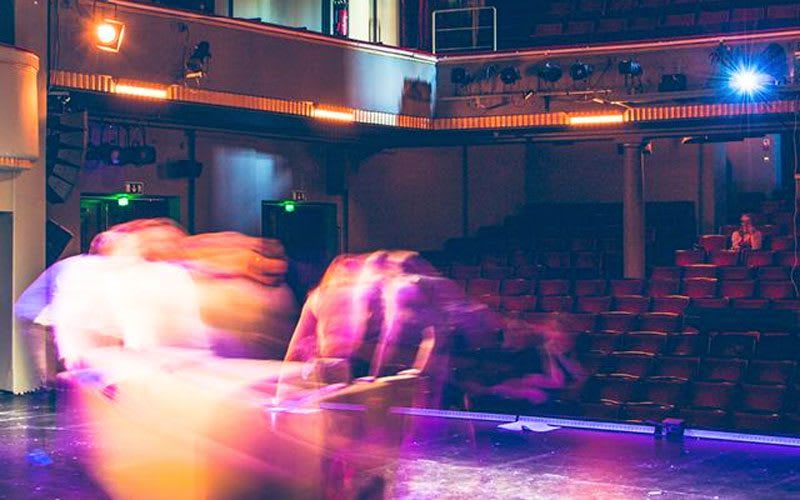 Teatterikierros-juliste