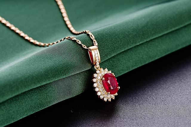 Who can be benefitted by the gemstone Ruby