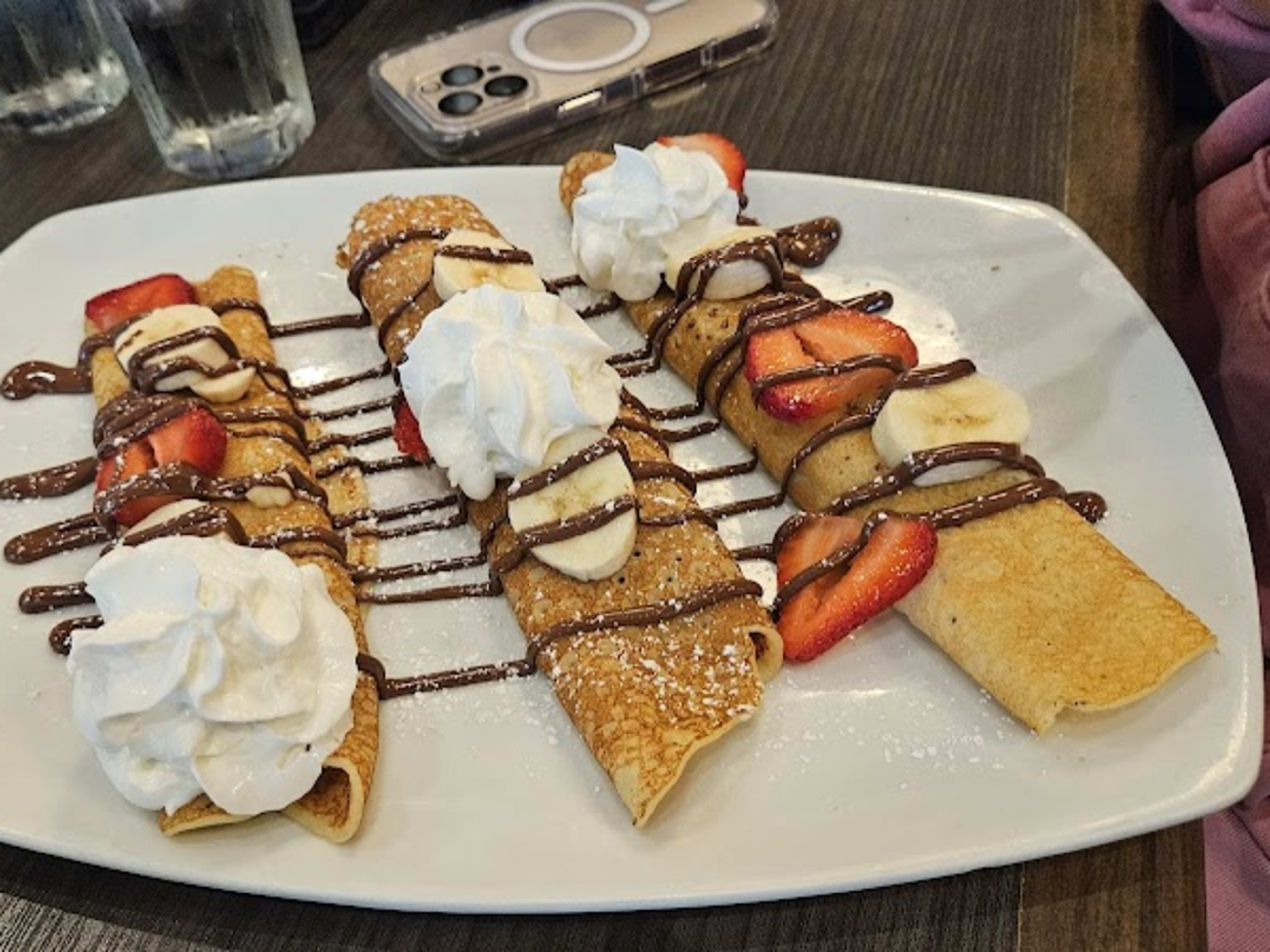 Broken Yolk Cafe Del Mar - Photo 6