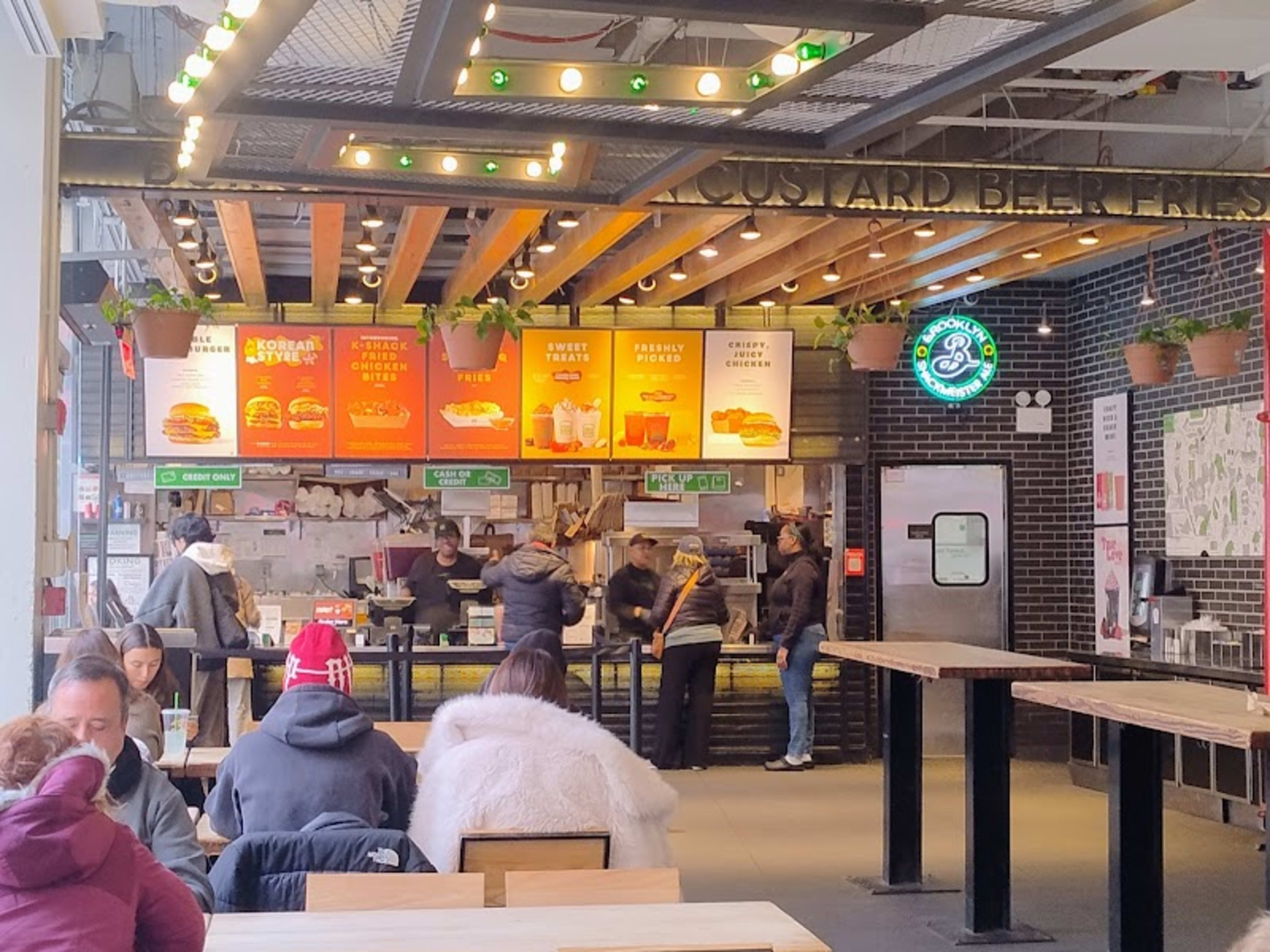 Shake Shack NYC - Photo 5