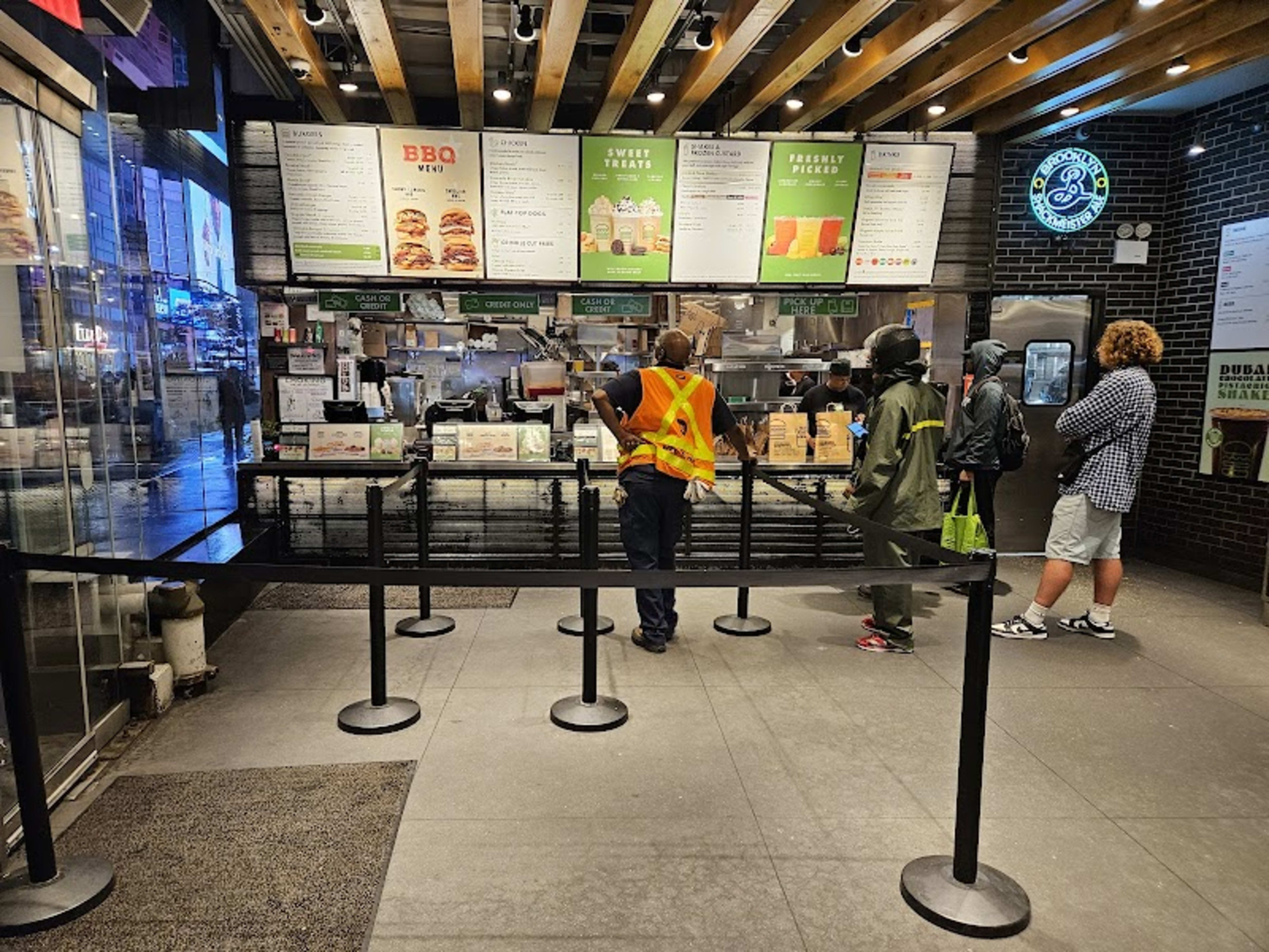 Shake Shack NYC - Photo 7