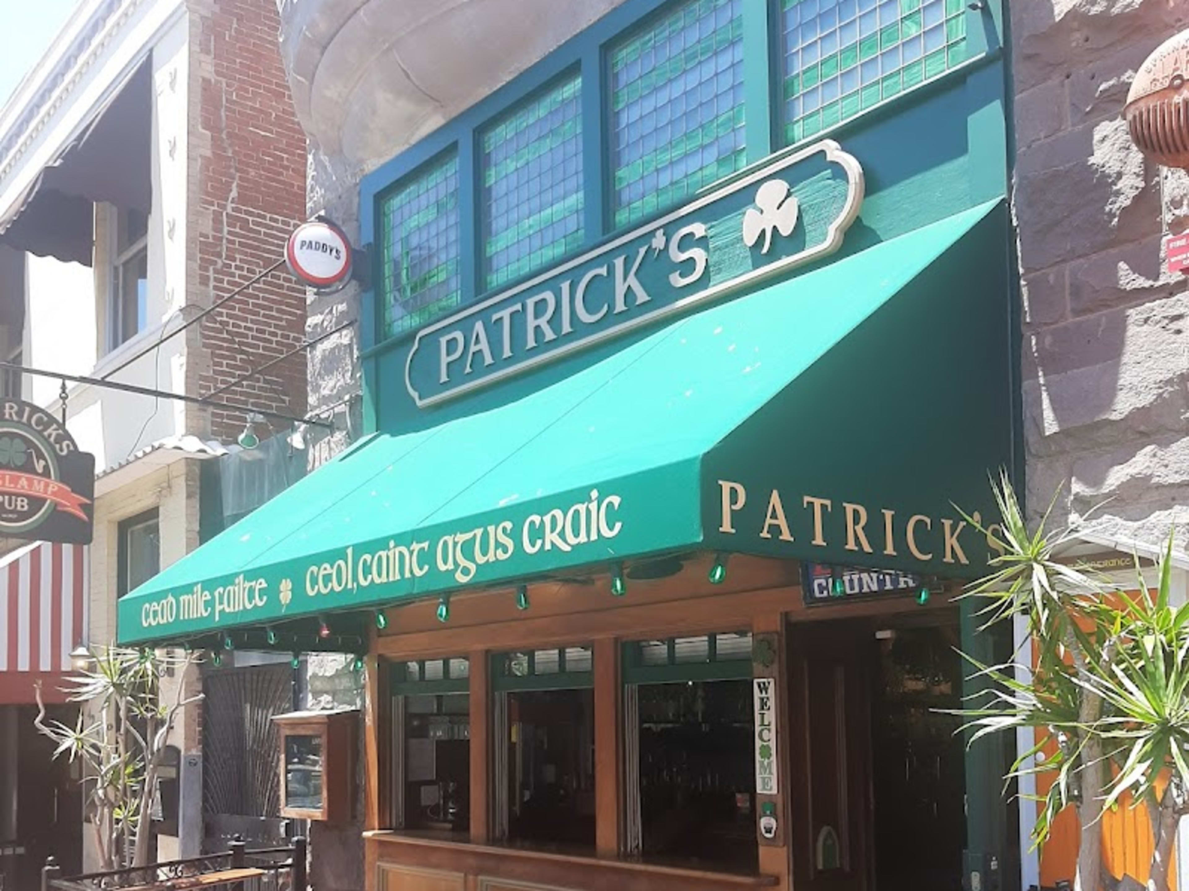 Patrick's Gaslamp Pub - Photo 5