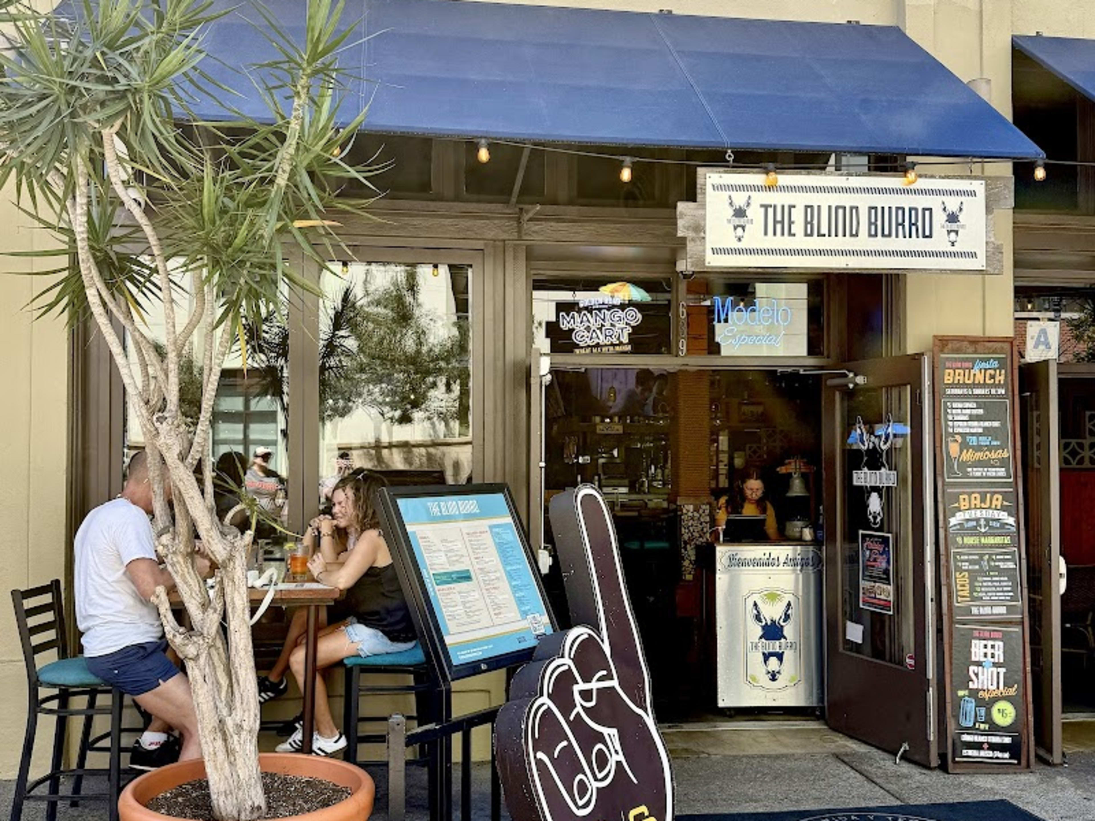 The Blind Burro - Photo 5