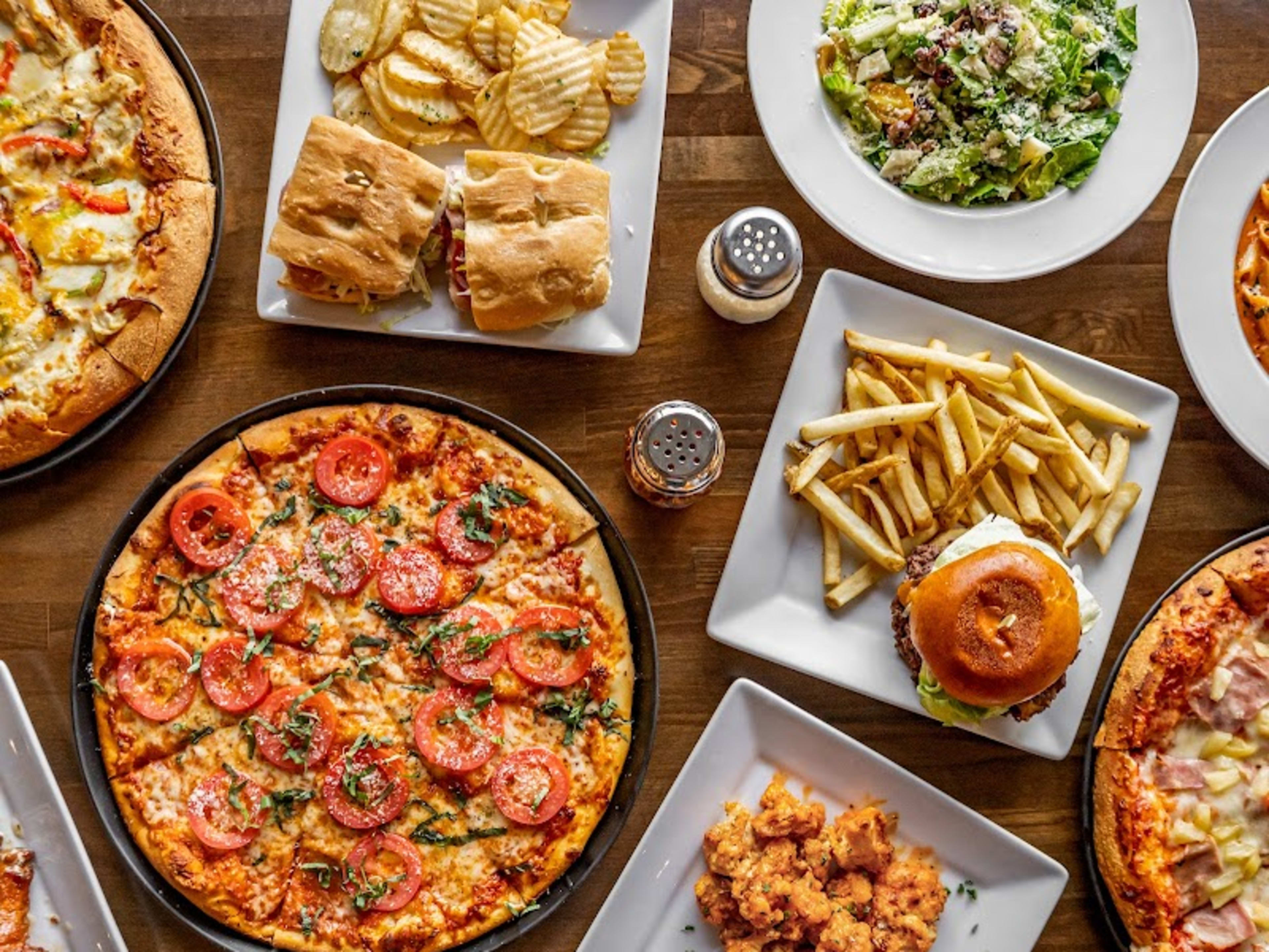 Chauncey's Pizza and Bar - Photo 2