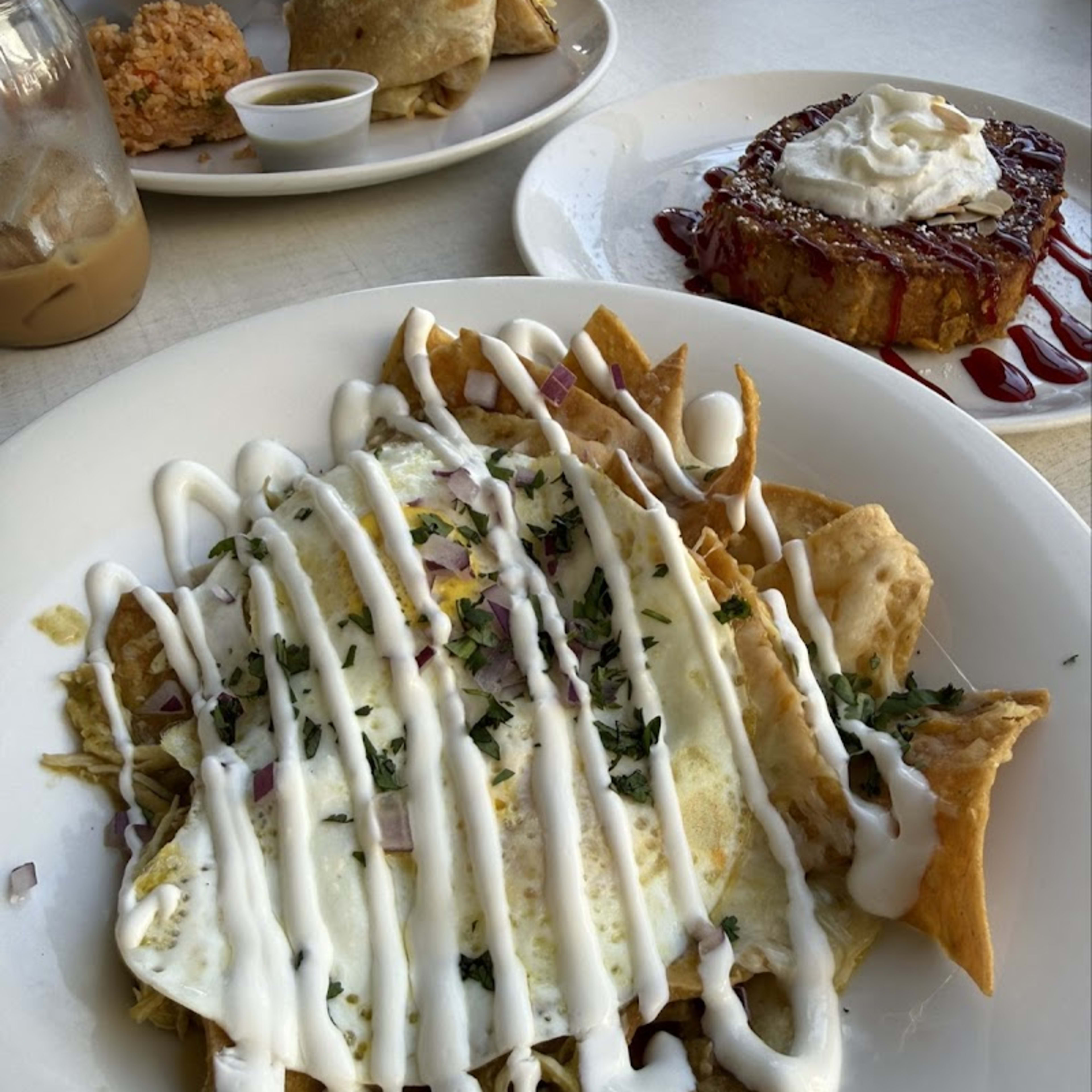 Broken Yolk Cafe Del Mar - Photo 3