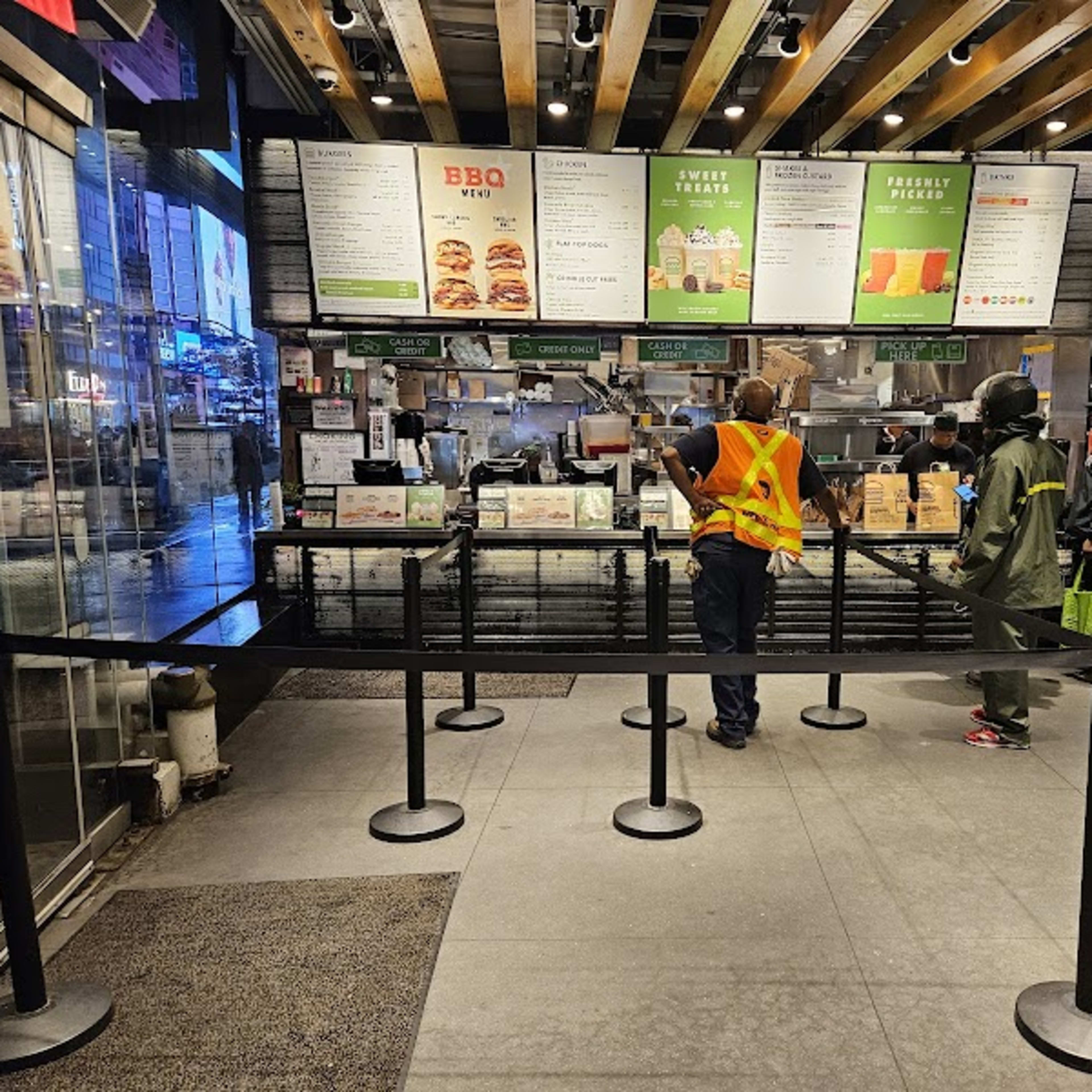 Shake Shack NYC - Photo 7