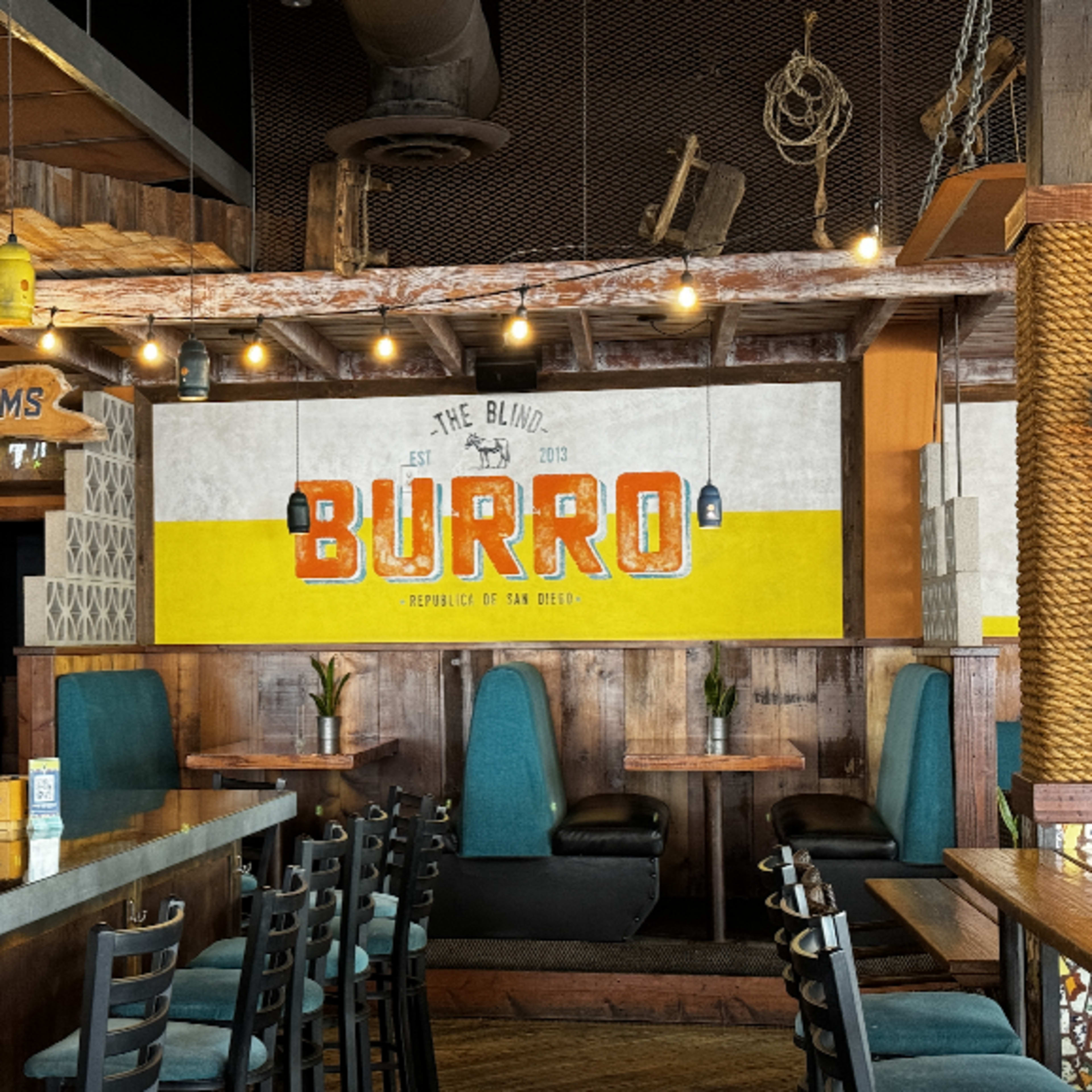 The Blind Burro - Photo 6