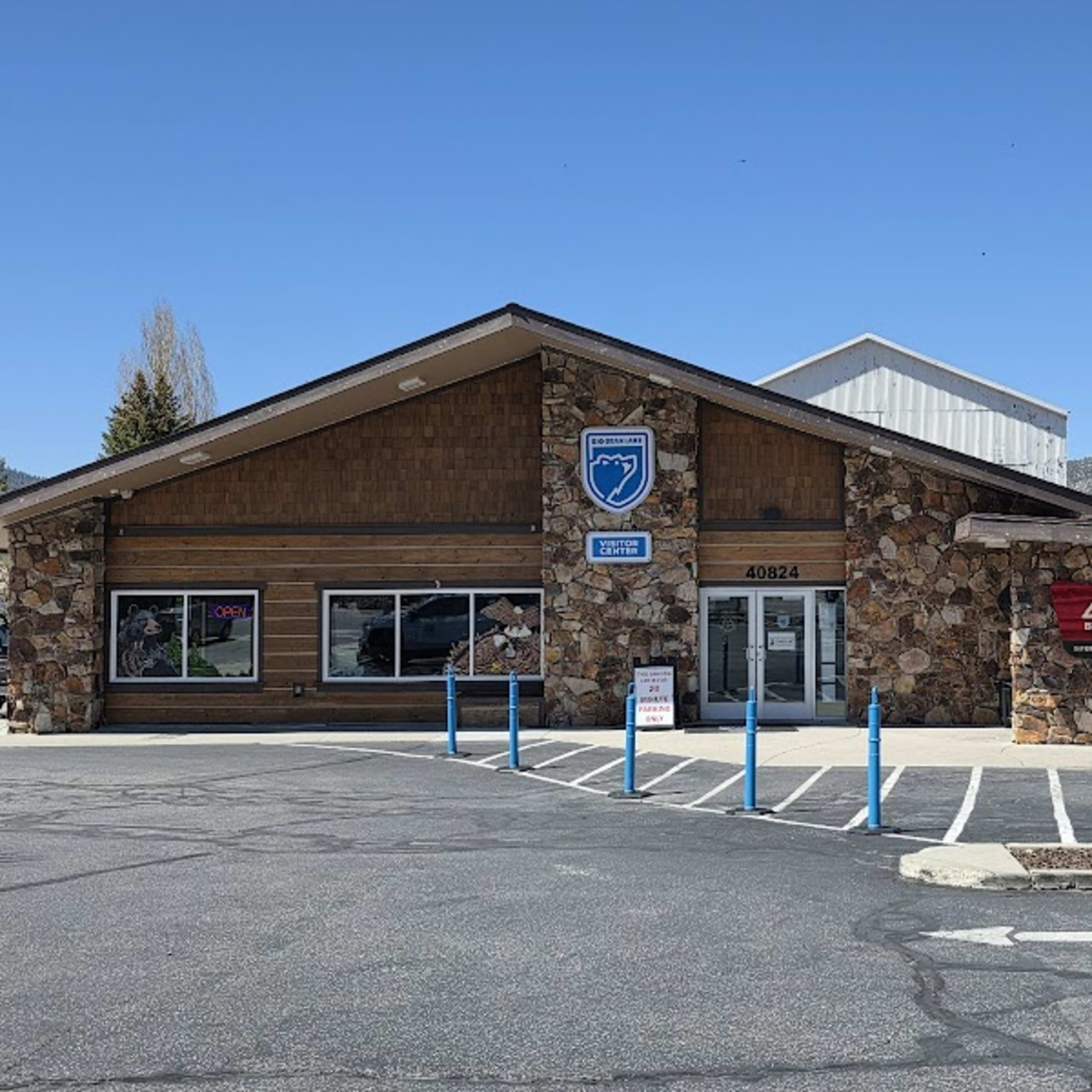 Big Bear Lake Visitor Center - Photo 4