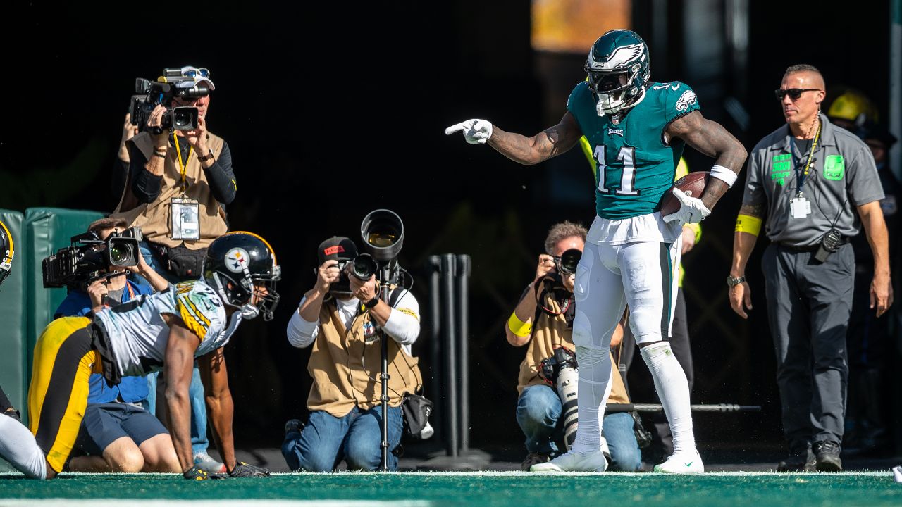 Fowler: Eagles Likely Getting Just a First-Round Pick for A.J. Brown, Not the Original Asking Price