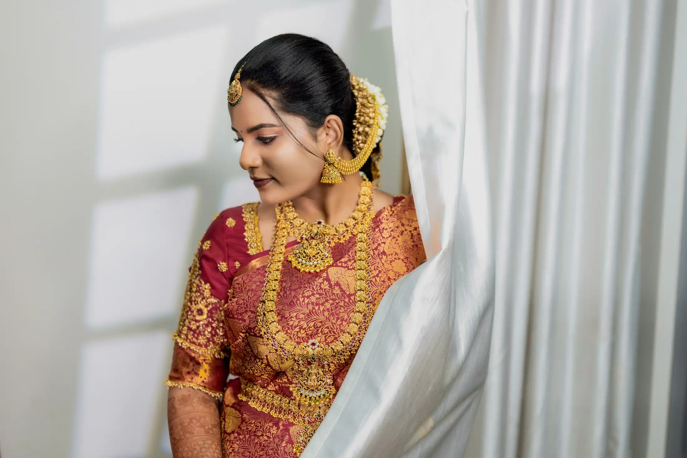 LOW-BUDGET VS PREMIUM WEDDING PHOTOGRAPHY — image 3