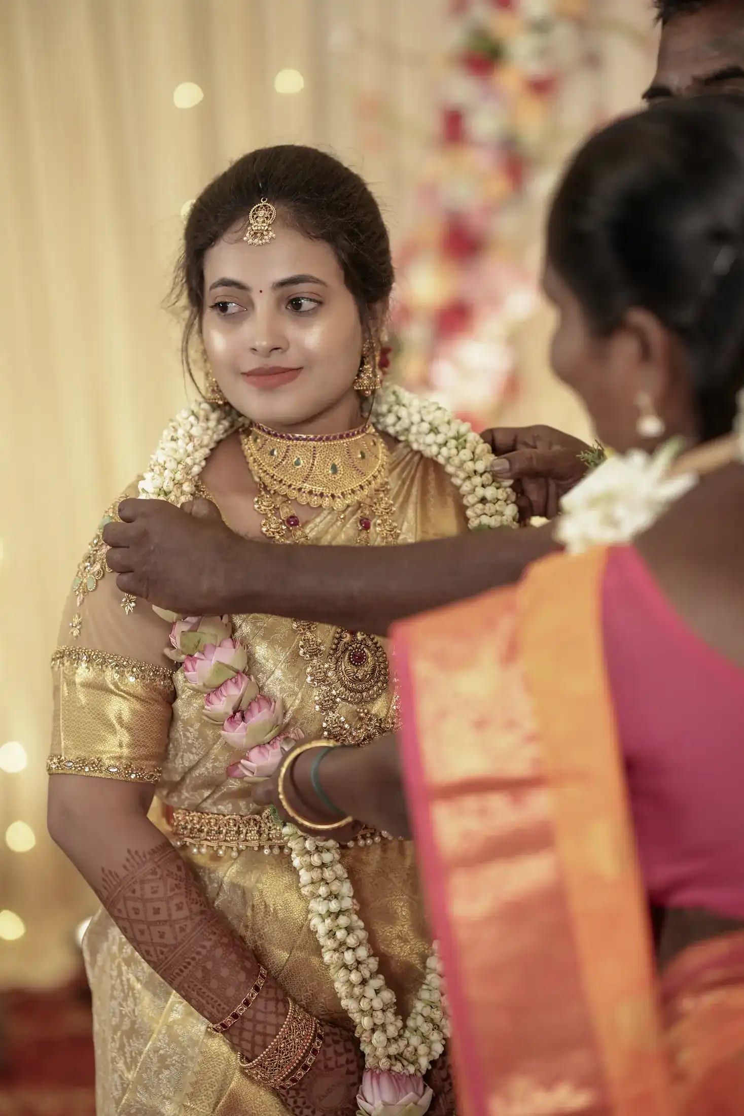 Candid vs Traditional Wedding Photography in Tamil Nadu: Which Is Best for Your Wedding? — image 7