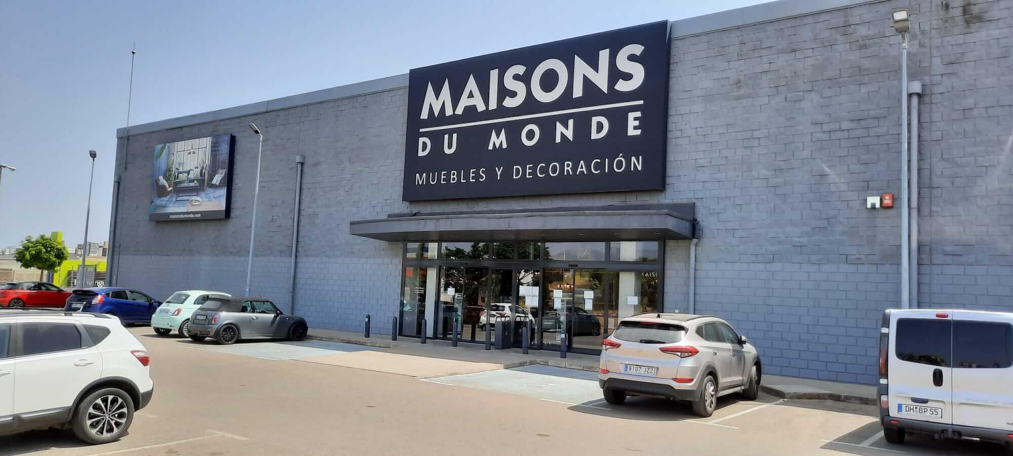 Maisons du Monde — X