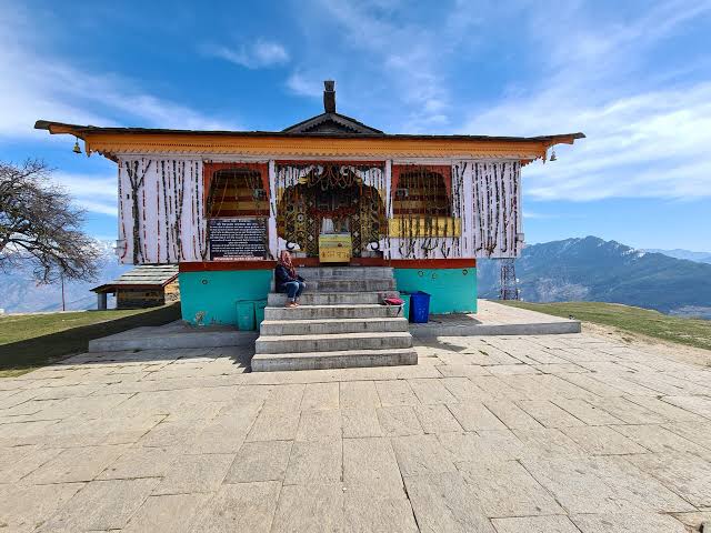 Bijli Mahadev Darshan — The Lightning Temple