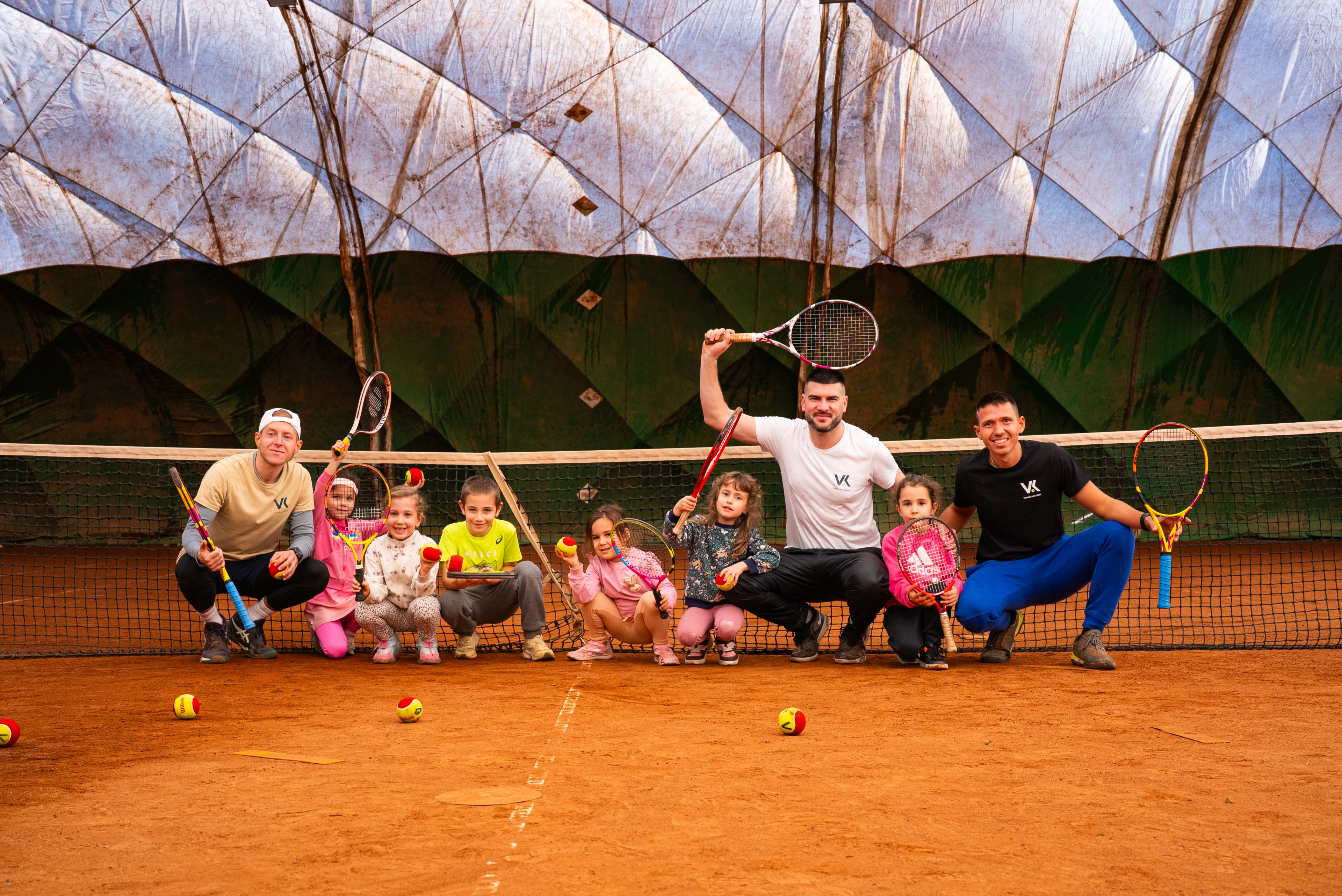  VK Kids Tennis не е обикновен тенис клуб. 2