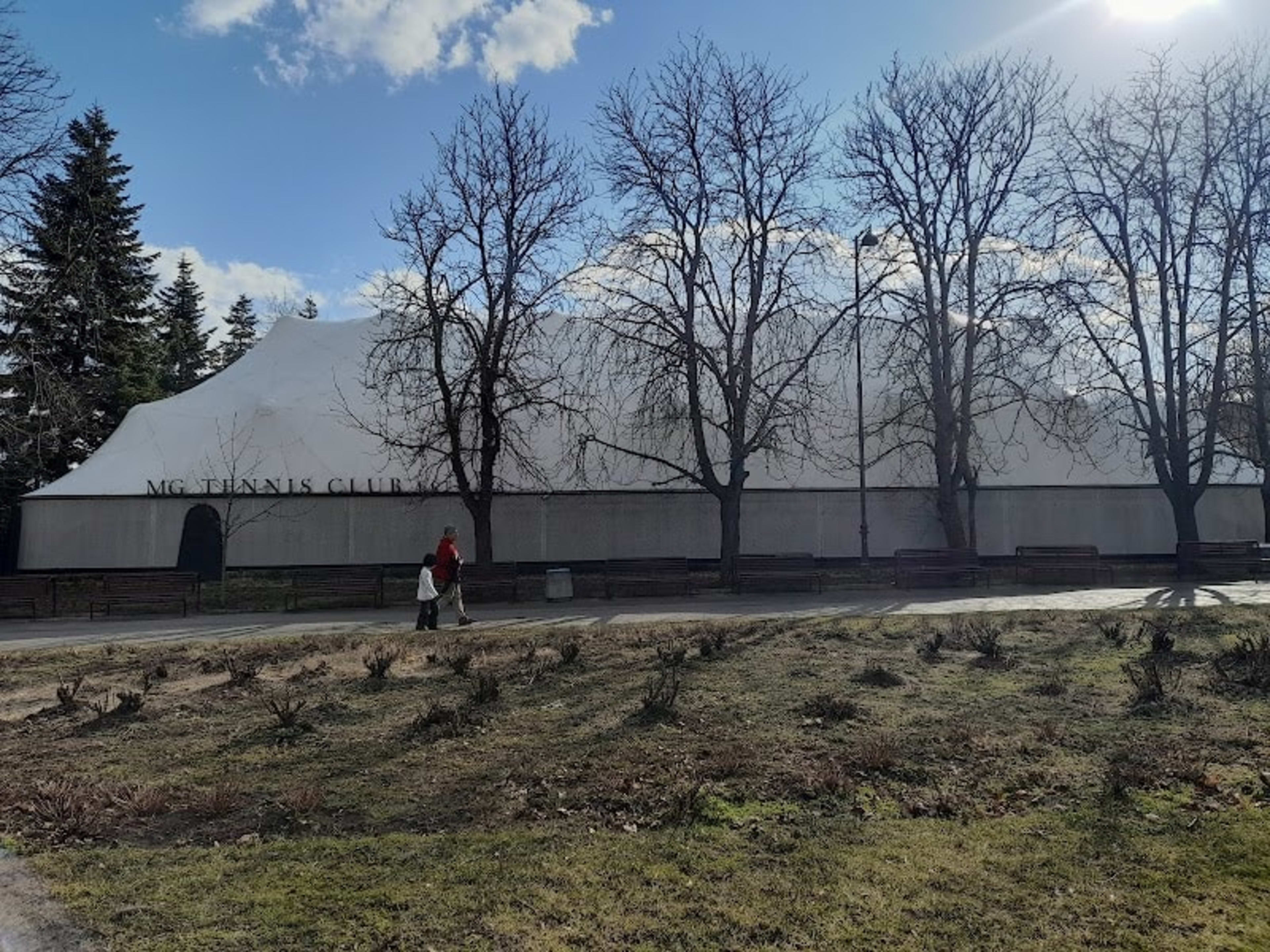 MG Tennis Club