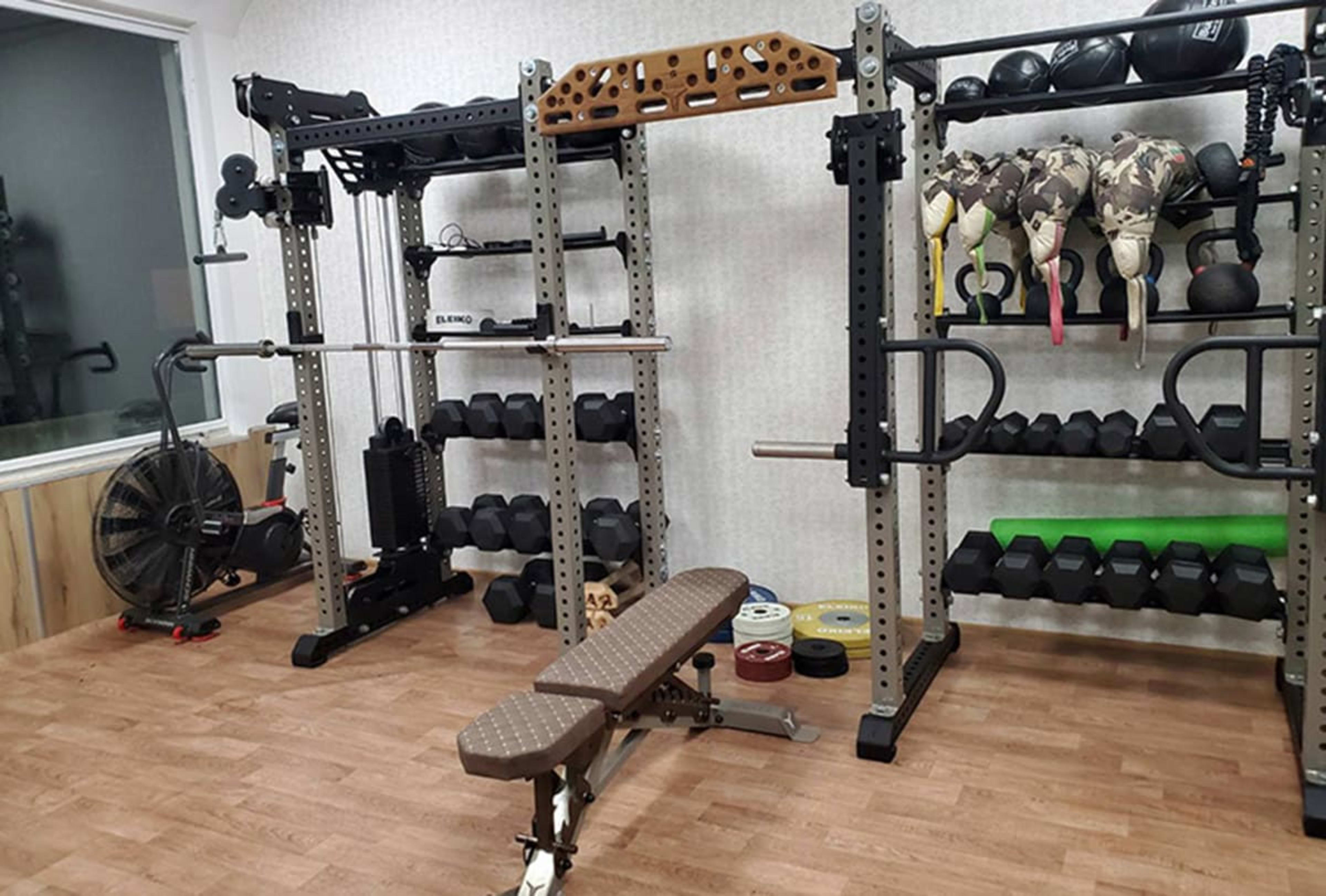 Titan Fitness 1