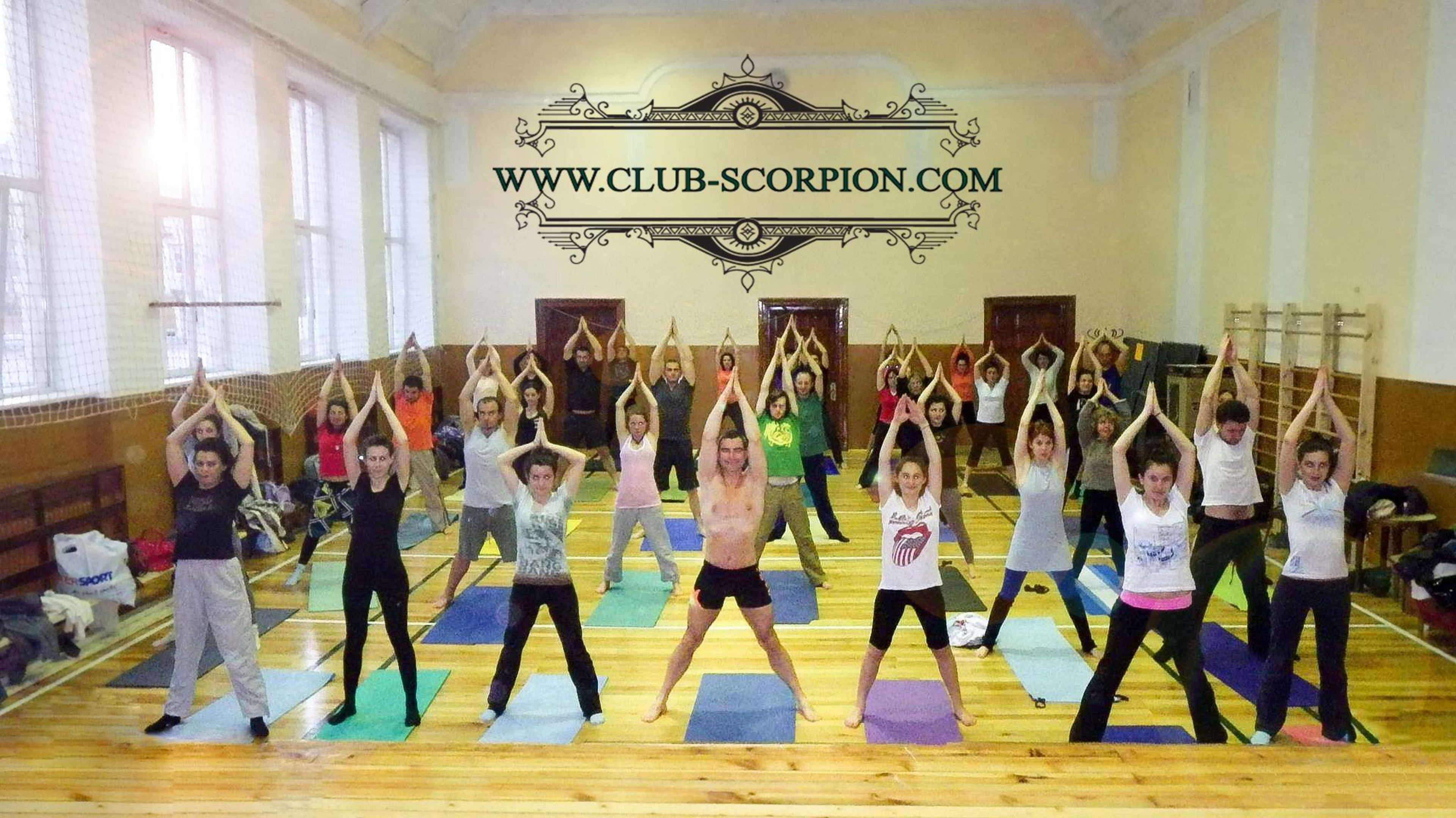 Yoga Club Scorpion 1