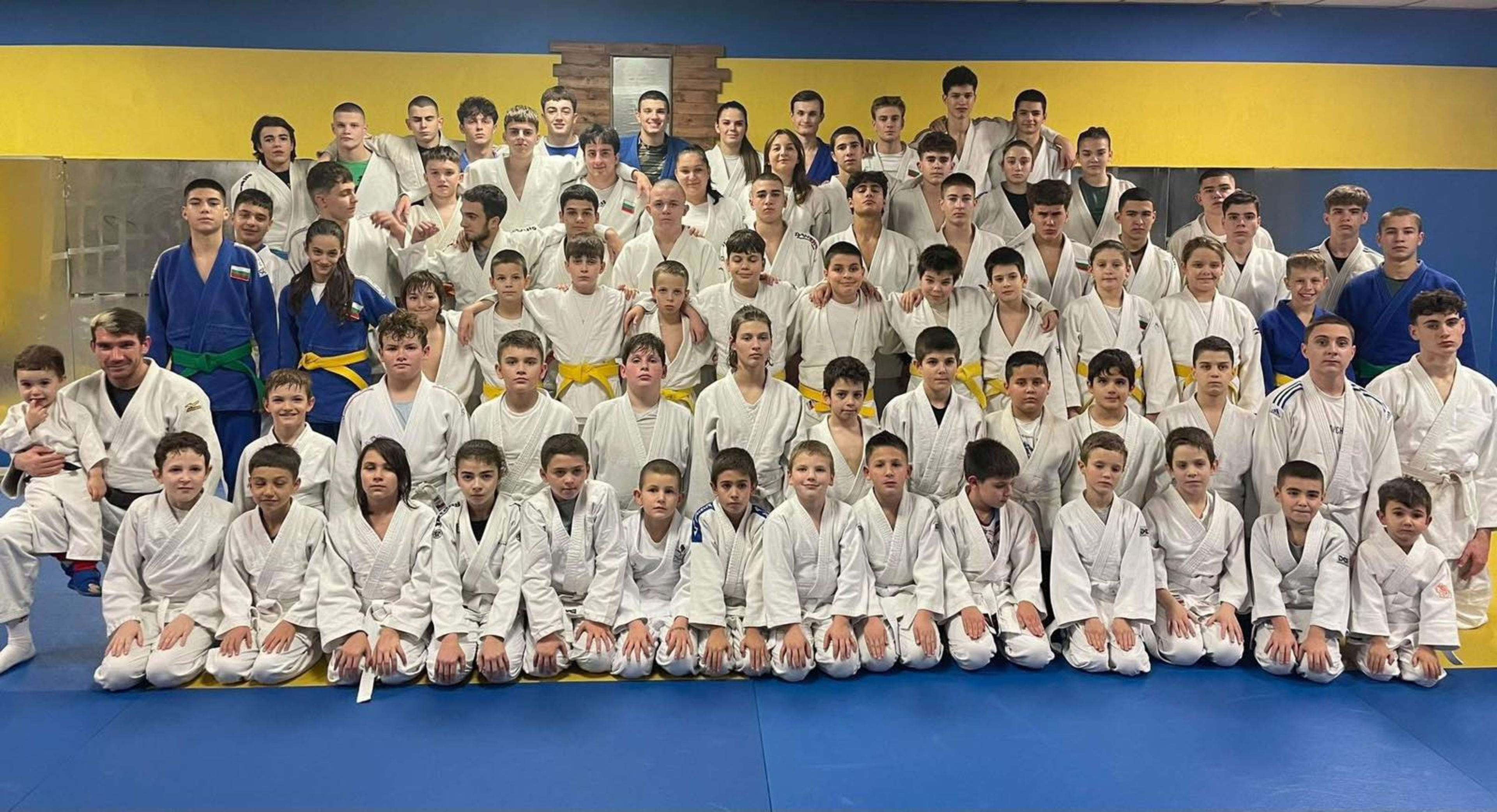 Judo Club Topalov - Зала Младост 1