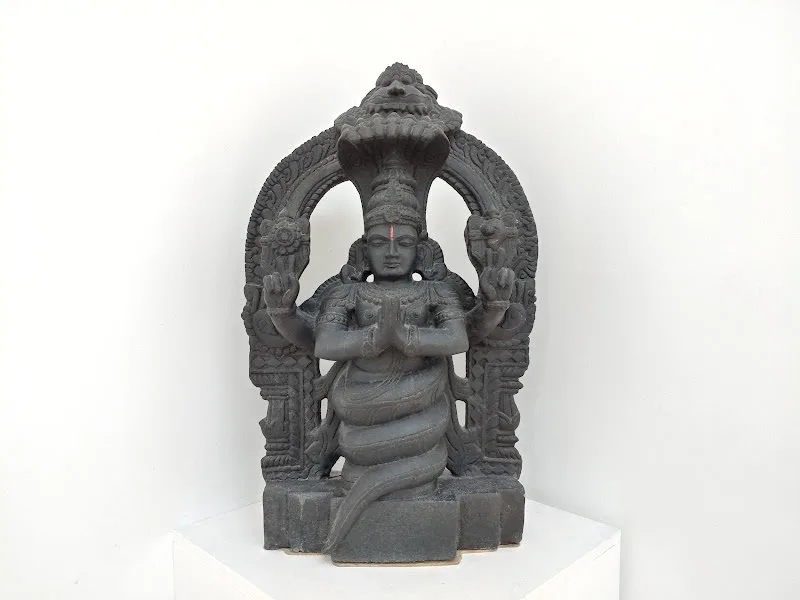 Lumina Yoga 10