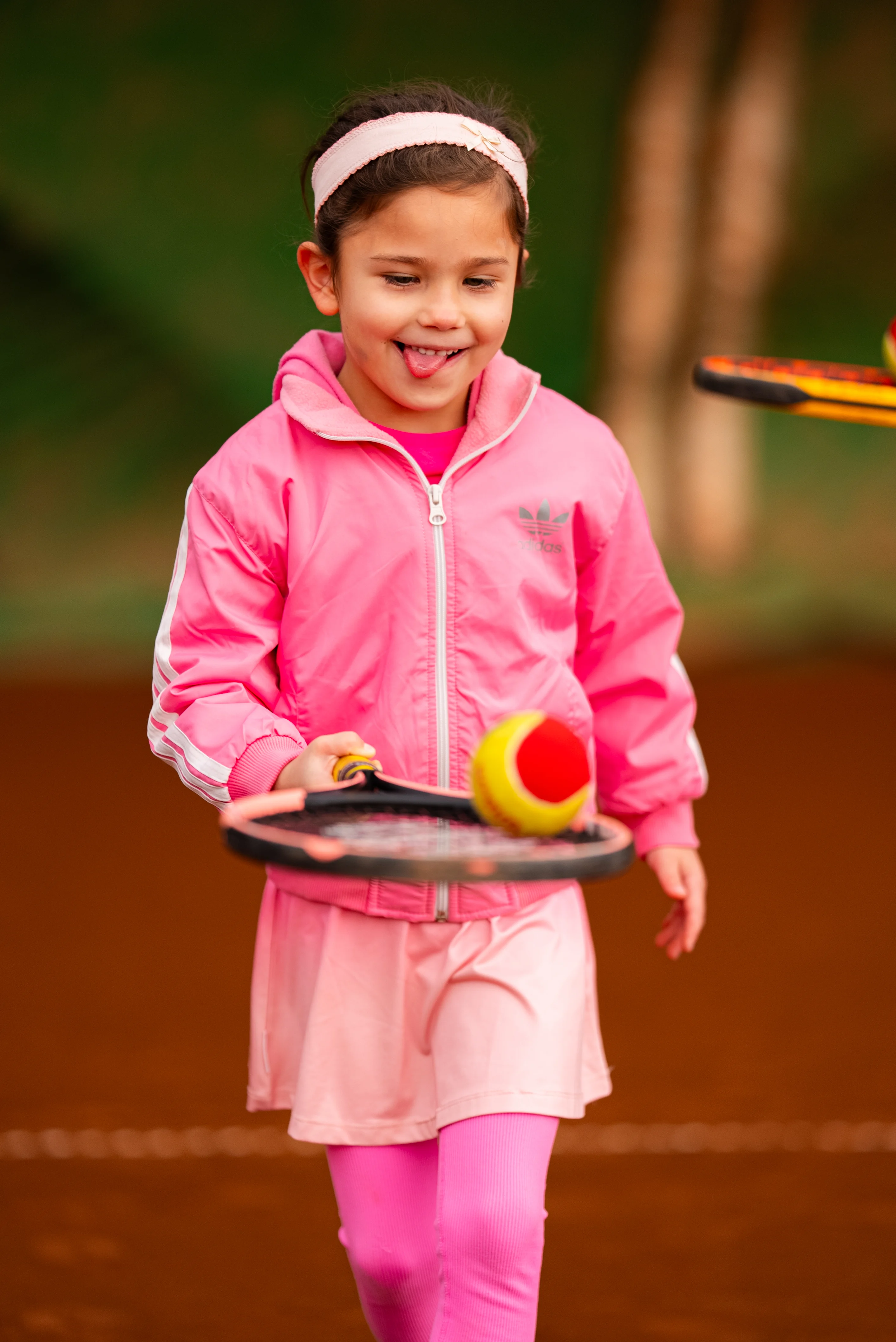 VK Kids Tennis не е обикновен тенис клуб. 1
