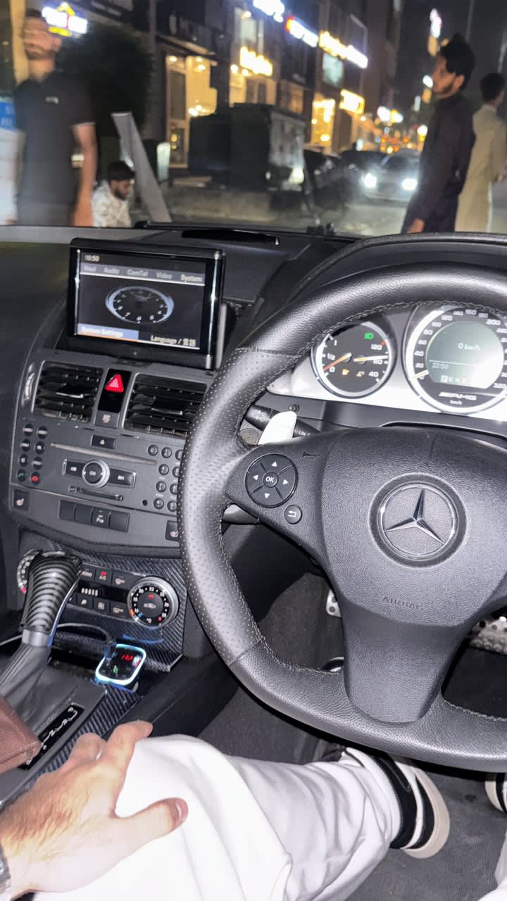 Mercedes-Benz C63 AMG