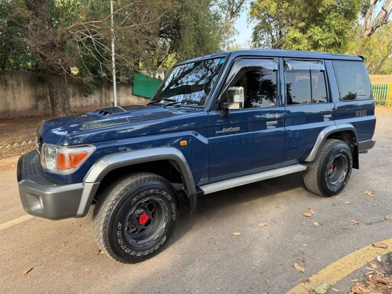 1992 Toyota Land Cruiser 70 Series Facelifted