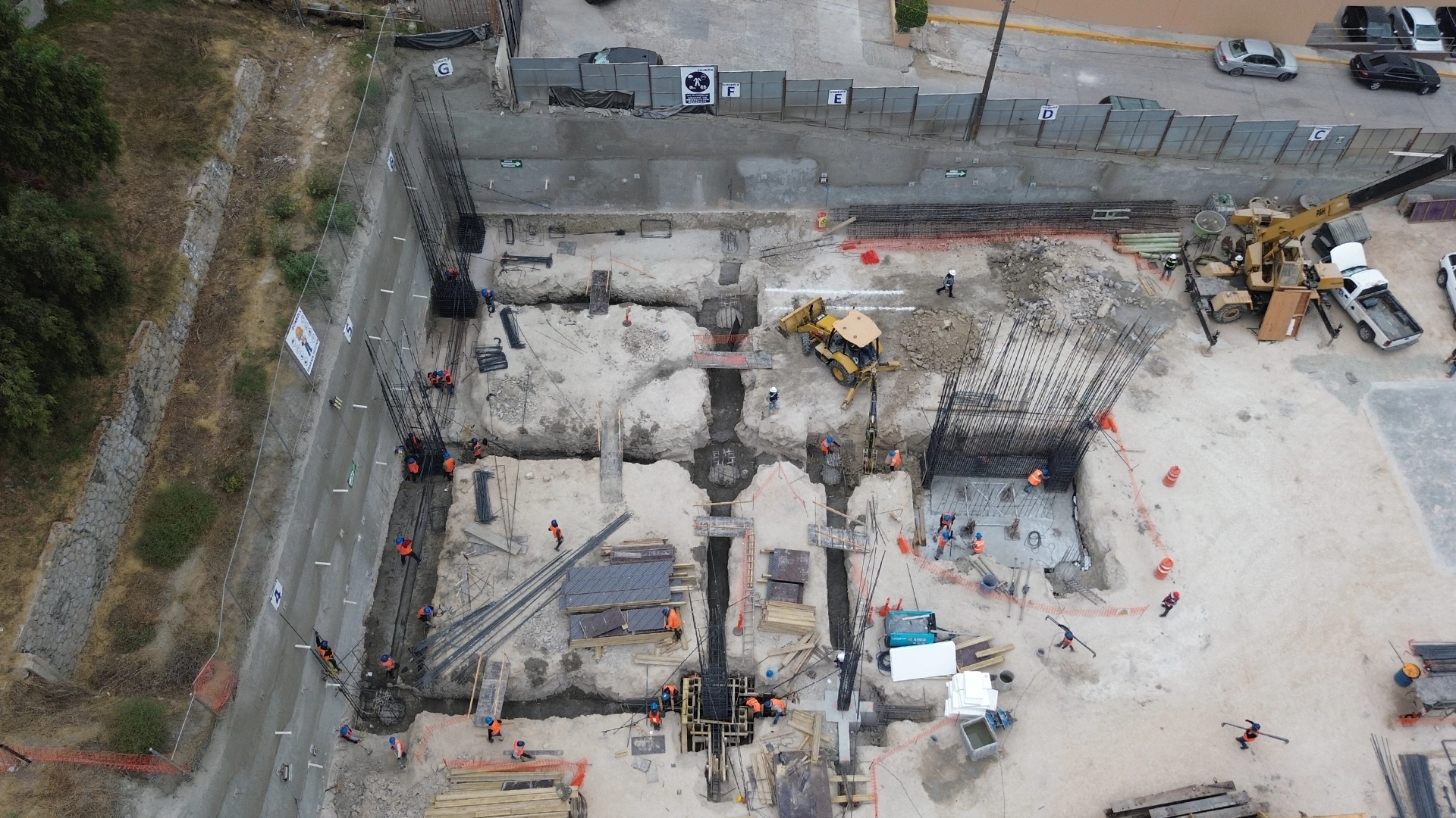 Porttica gallery 0-3