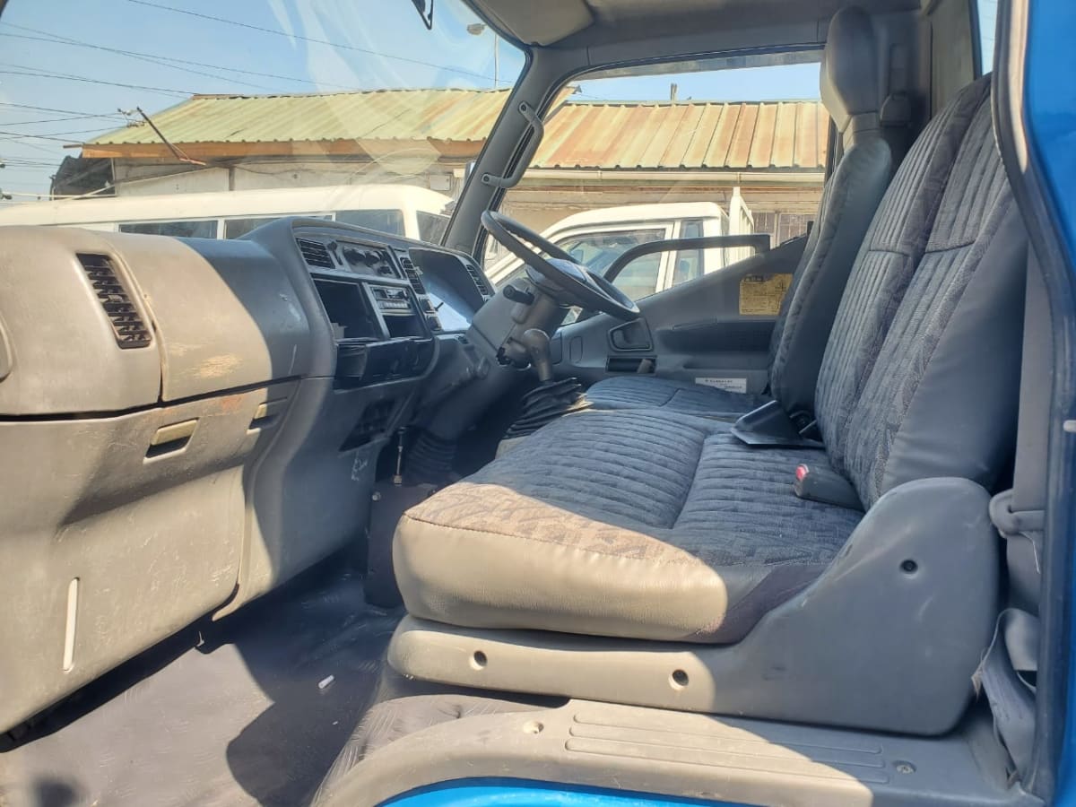 Mitsubishi Canter 1998 thumbnail 13