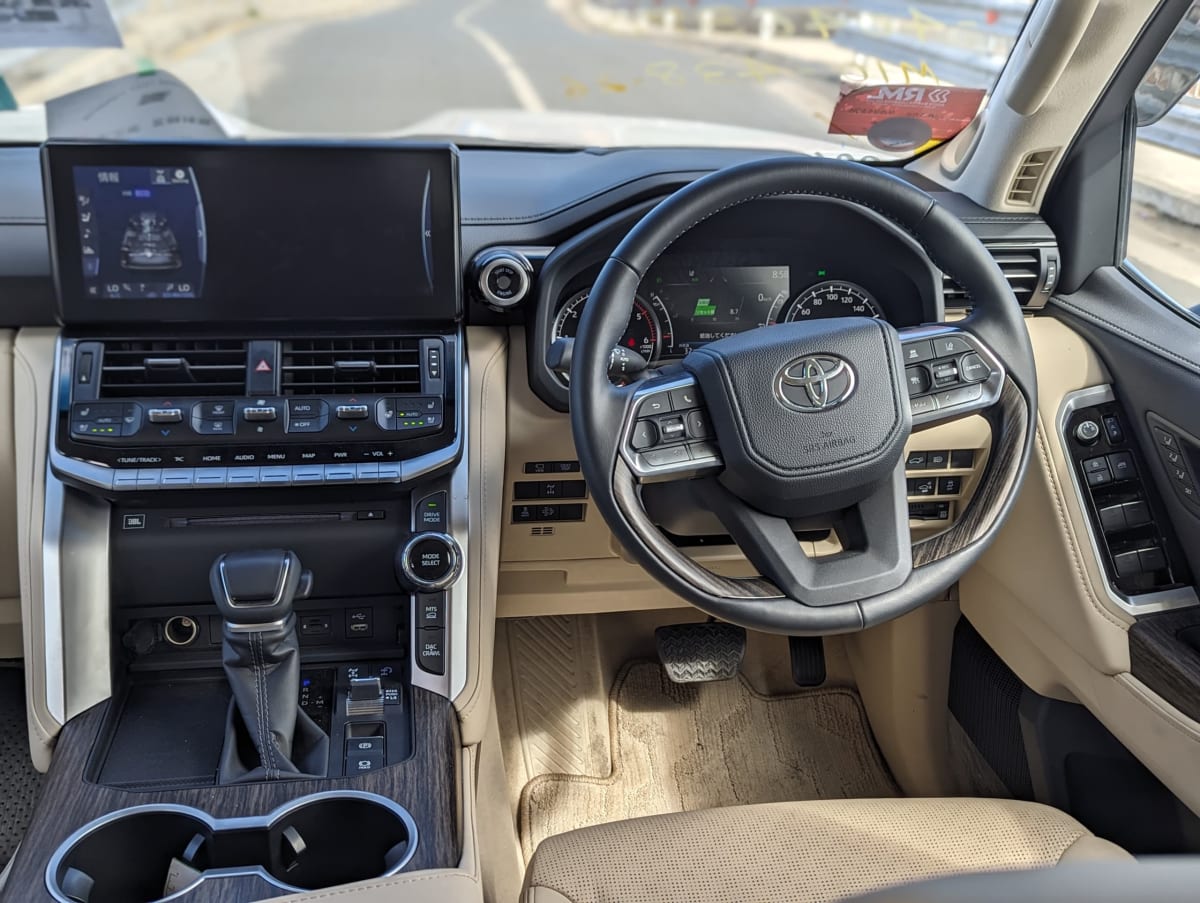 Toyota Land Cruiser ZX 2024 thumbnail 9