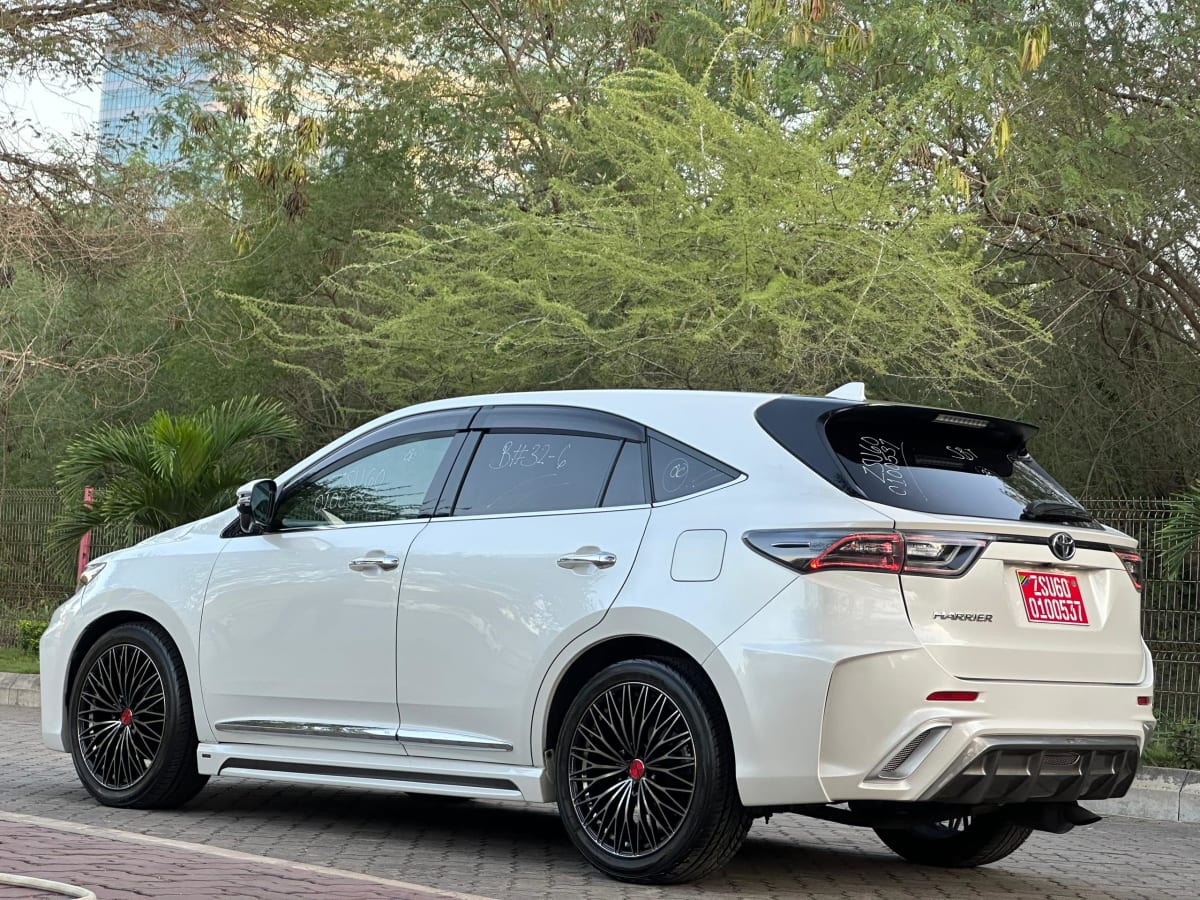 Toyota Harrier 2015 thumbnail 3