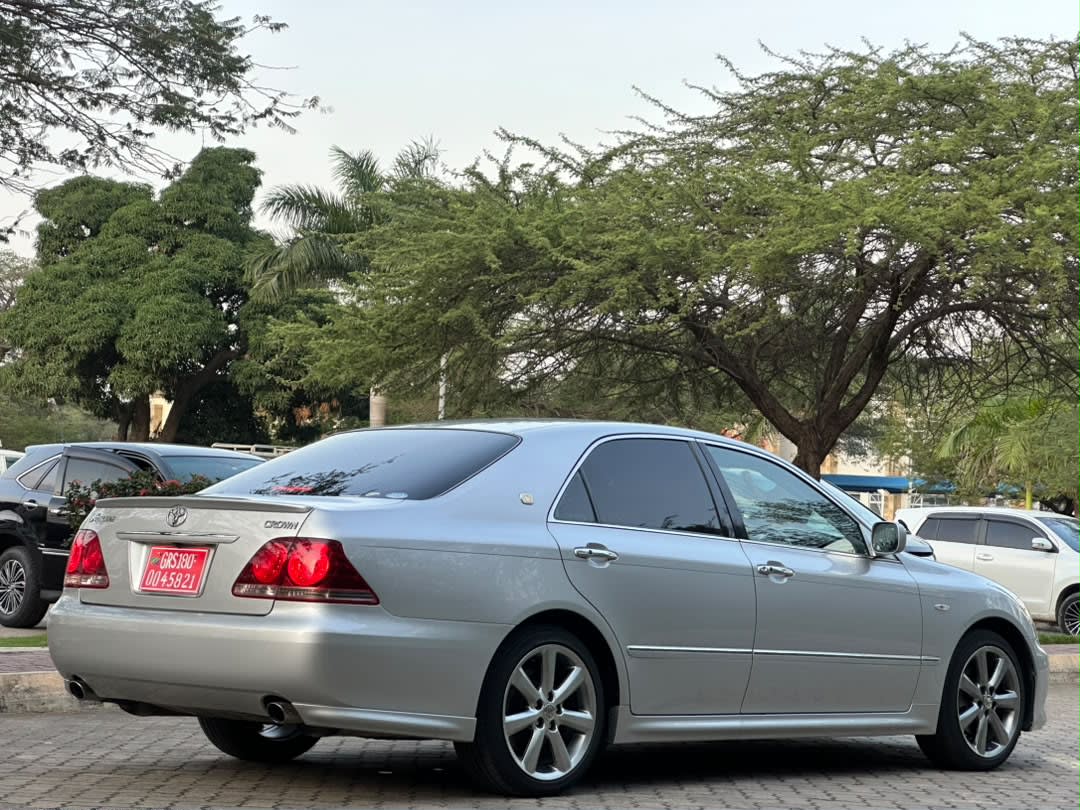 Toyota Crown Athlete 2006 thumbnail 9